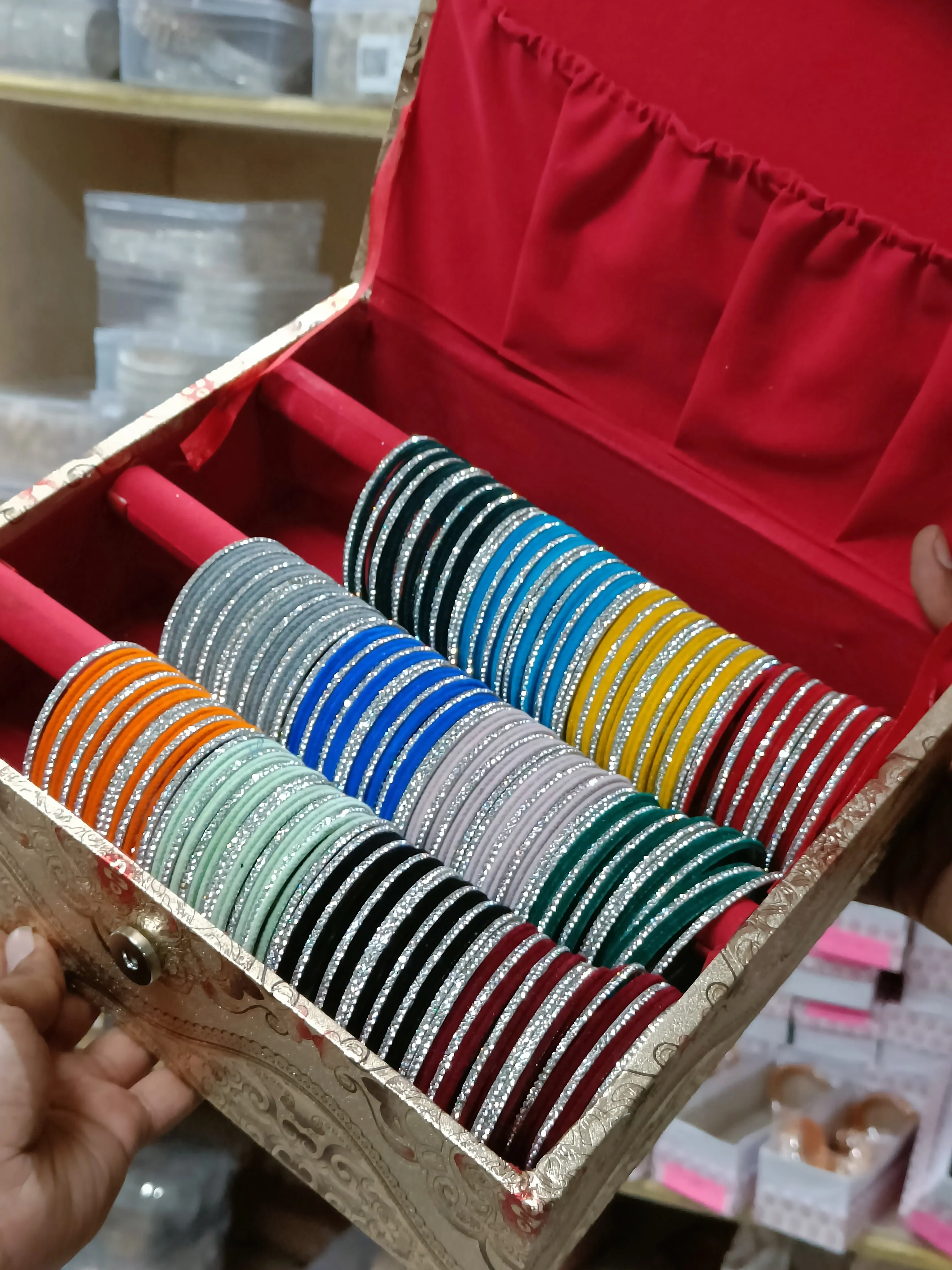 12 bangles set of velvet - Image 3
