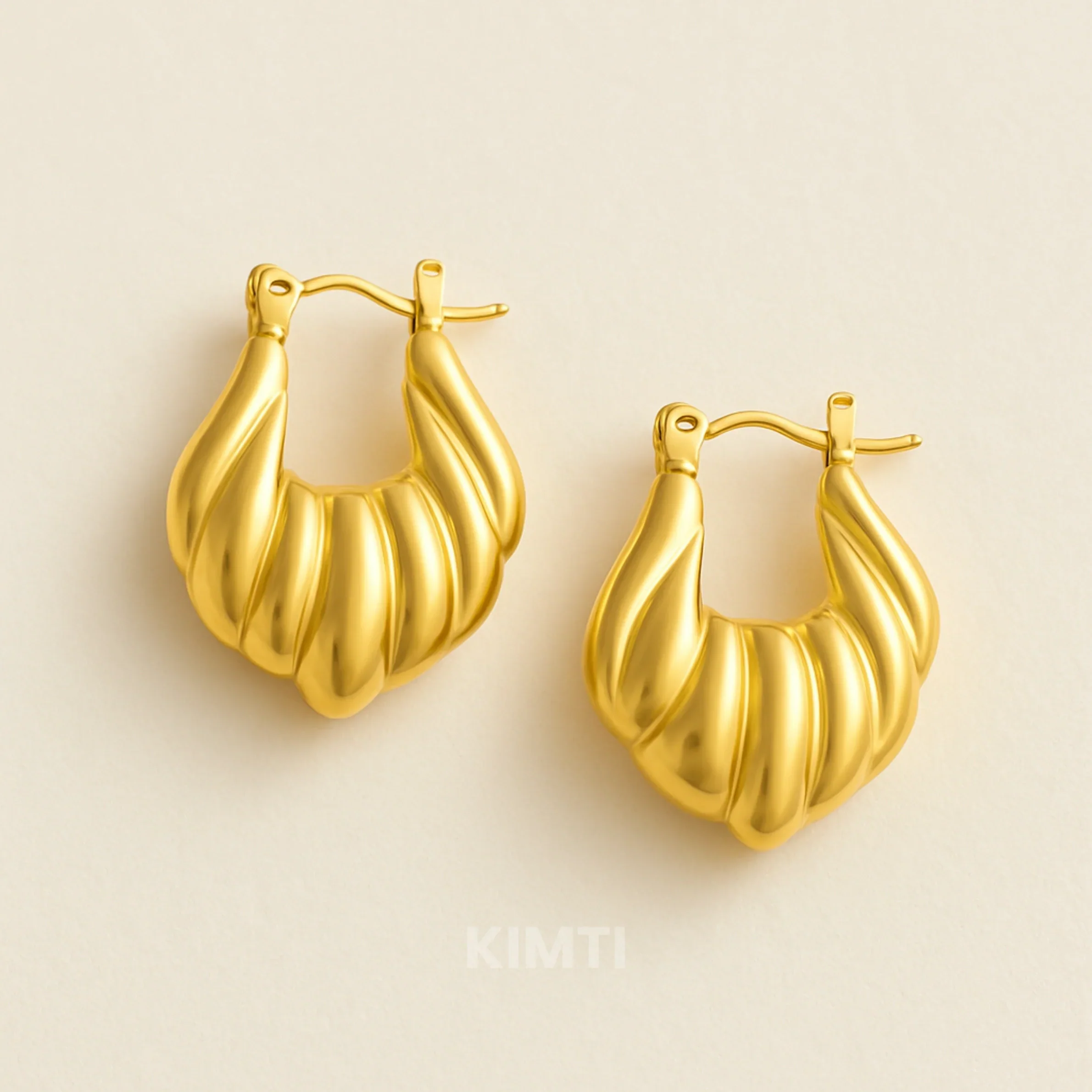 18K Gold Plated Anti Tarnish Golden Hoop Anti Tarnish Earring - Image 3