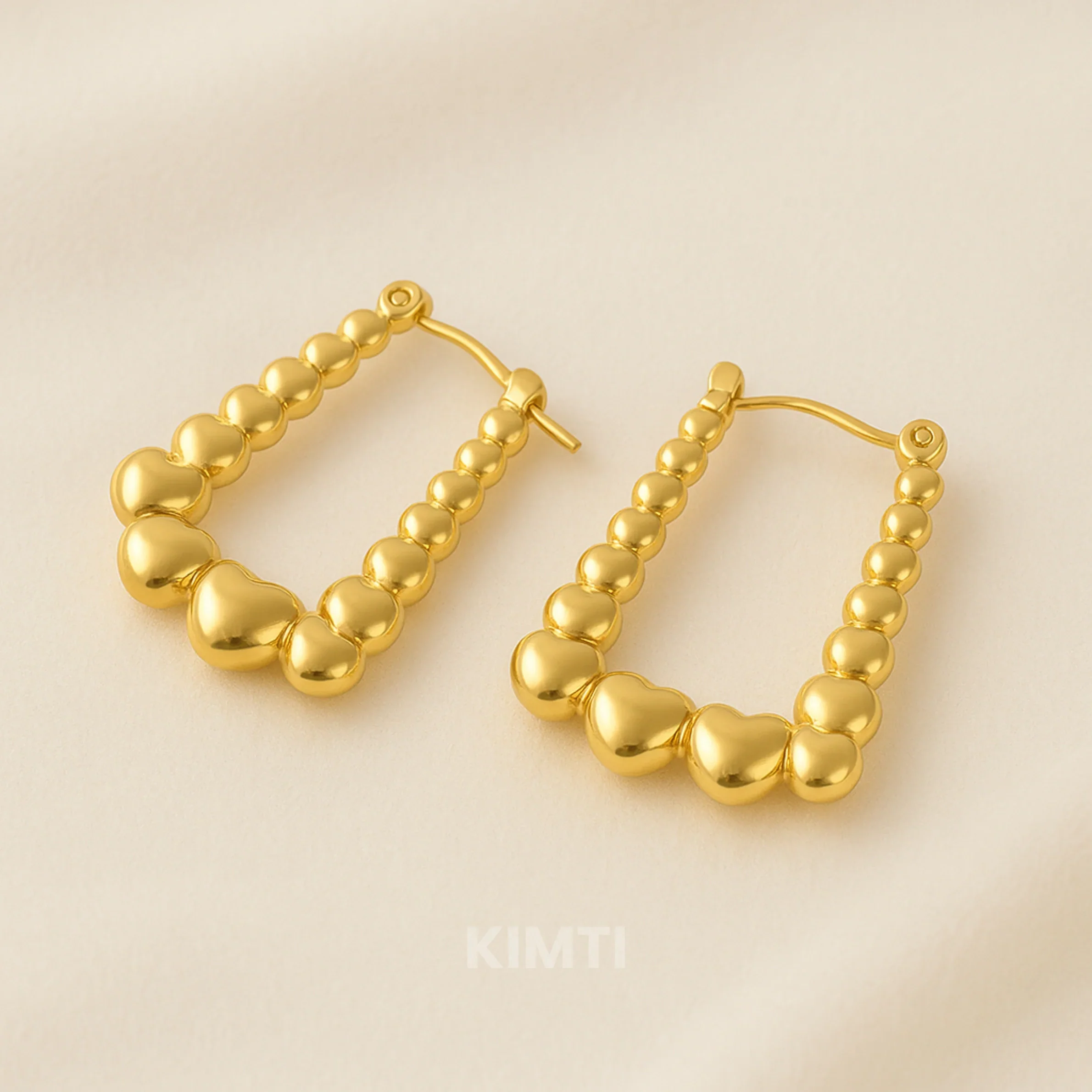 18K Gold Plated Heart Beaded Hoop Anti Tarnish Earring - Image 3