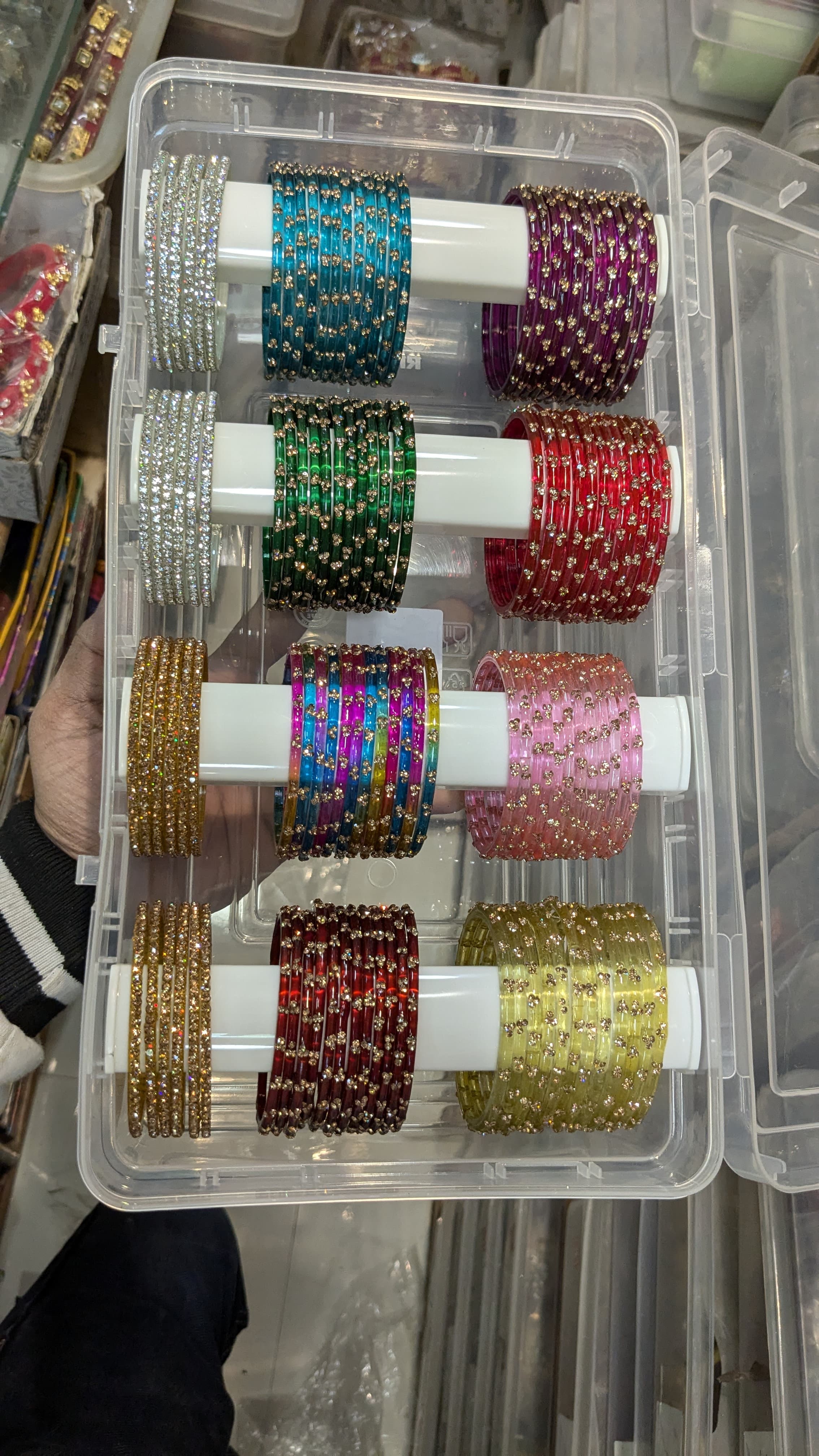 3 drop glass bangles with organiser - Image 10