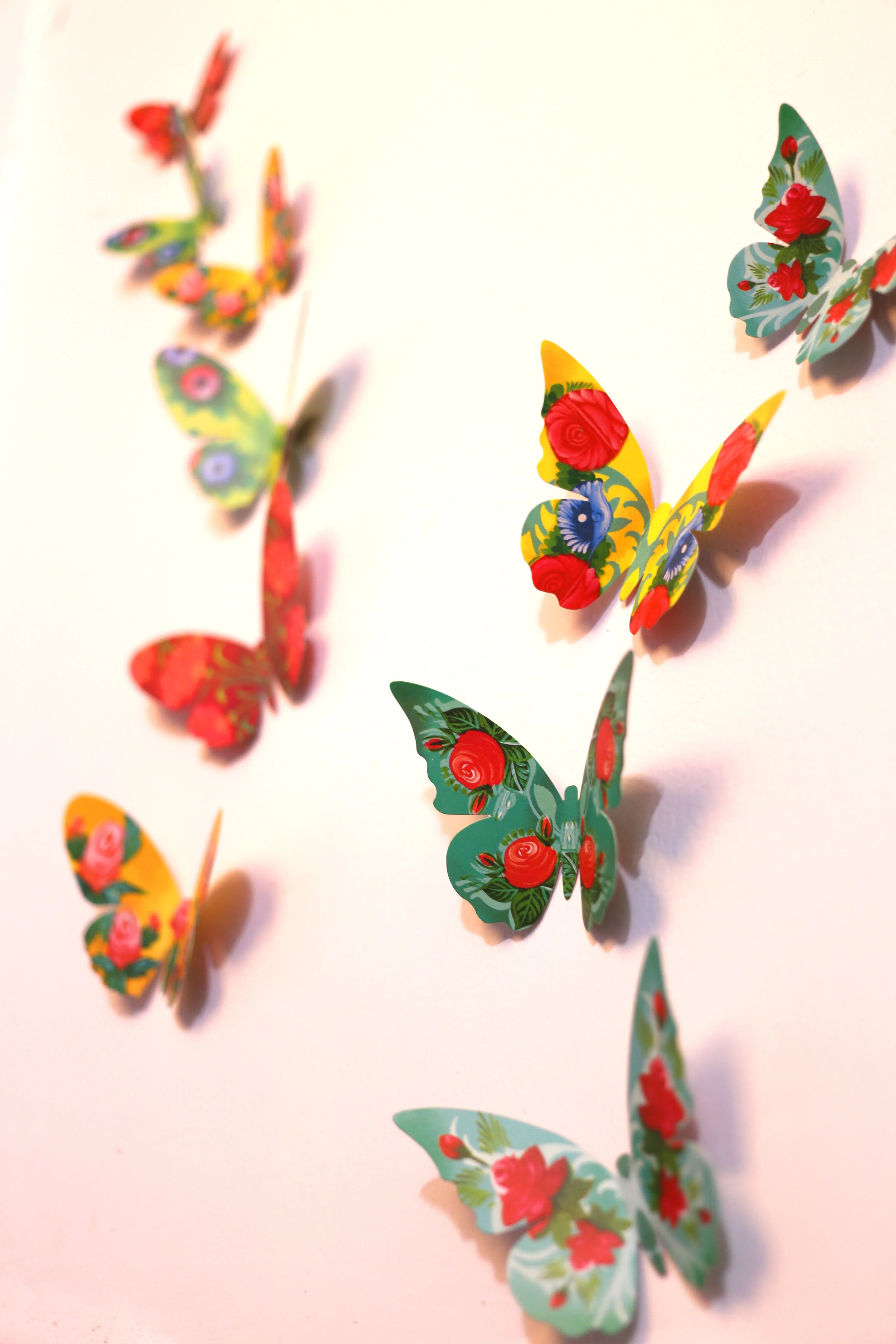 3 packs of 24 Decorative Paper Butterflies = 72 Butterflies - Image 13