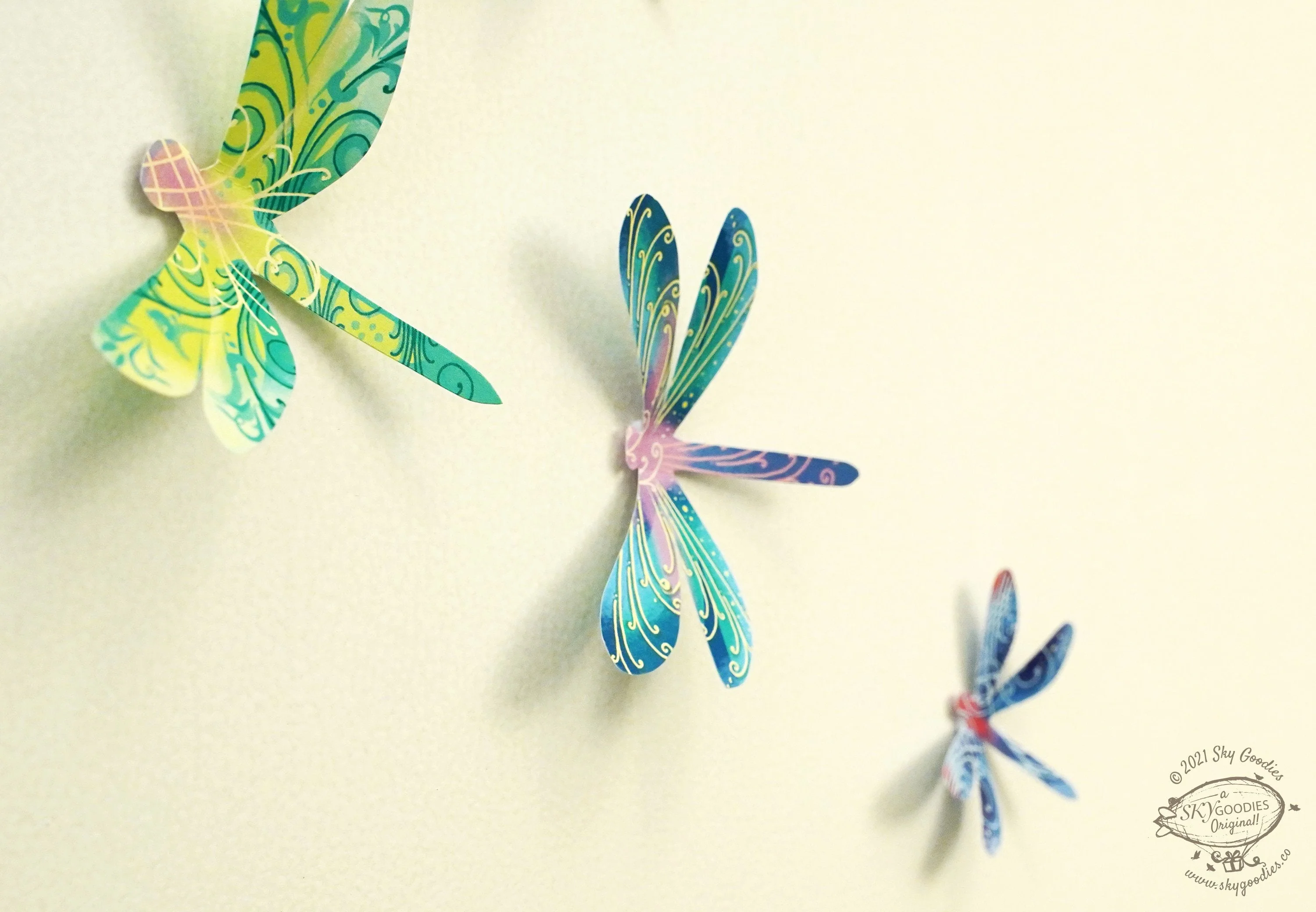 3 packs of 24 Decorative Paper Dragonflies = 72 Dragonflies - Image 8