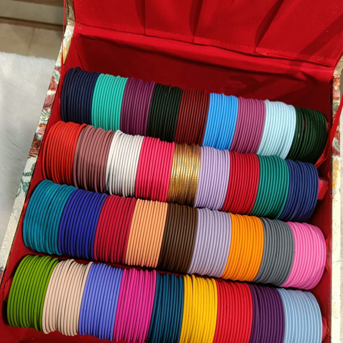36 dozen matt bangles with bangles box - Image 3