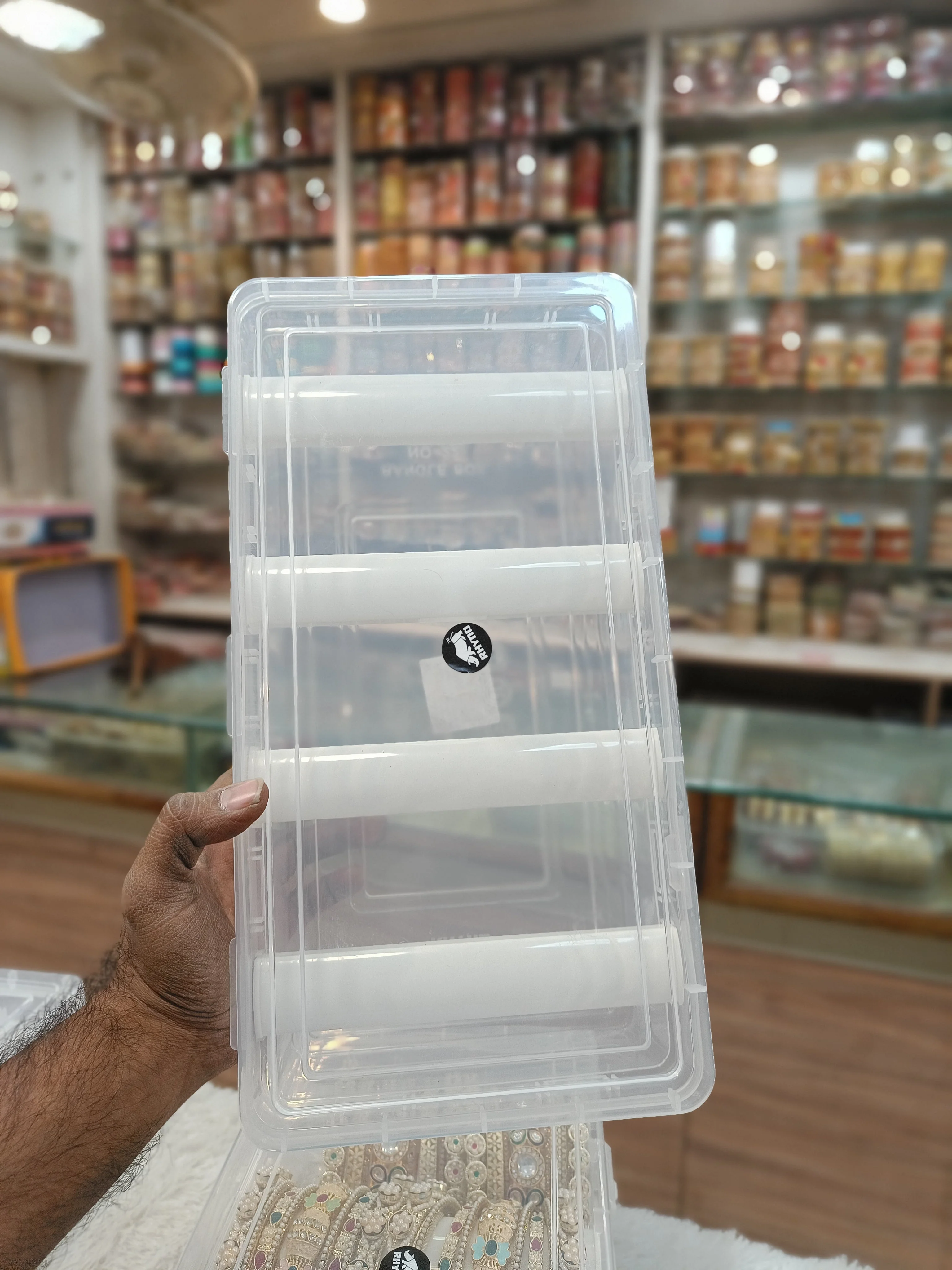 4 ROLL BANGLE ORGANISOR - Image 2