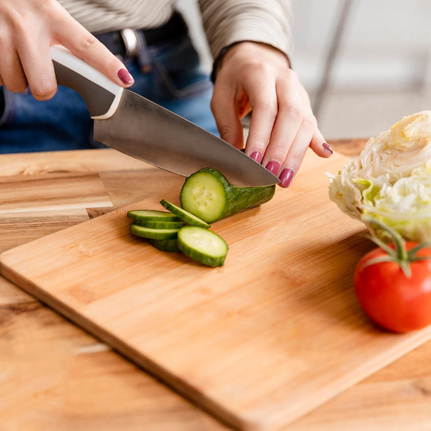 5793 Wooden Chopping Board Big Size Kitchen Chopping Board Household Cutting Board Knife Board Vegetable Cutting and Fruit Multi-purpose Steel Vs Wooden Sticky Board Cutting board For Kitchen Use - Image 3