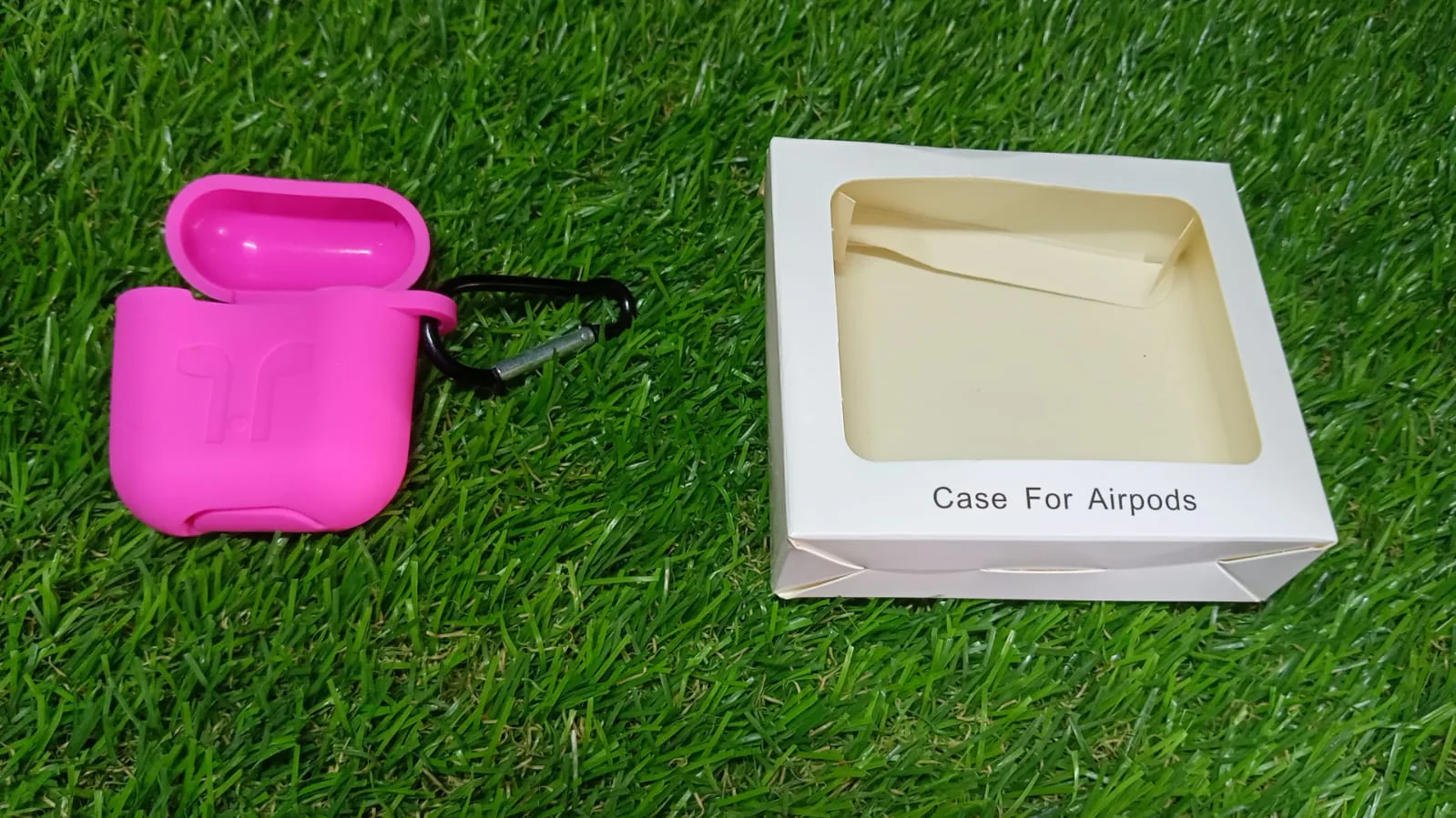 Silicone Shockproof Protection Wireless Headphones Carrying Box Cover with Metal Keychain - Image 11