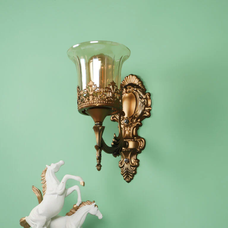 Antique Brass Finish Wall Light - Image 3