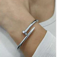 Anushka Sharma's Dupe Anti Tarnish Bracelet - Image 3