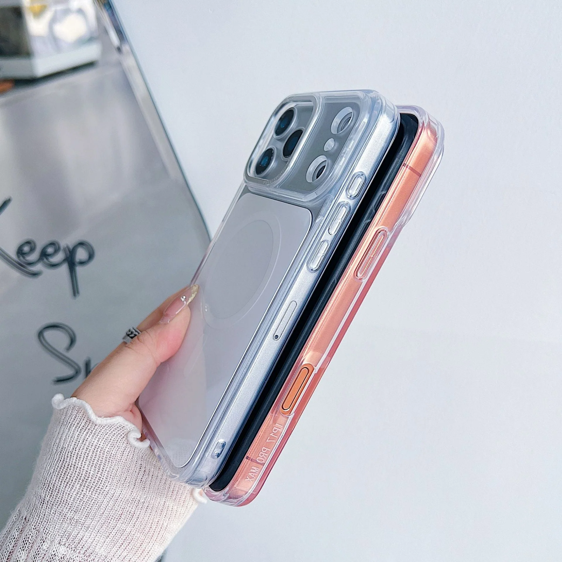 Apple Iphone Case Cloud Mirror Magnetic Cover - Image 5