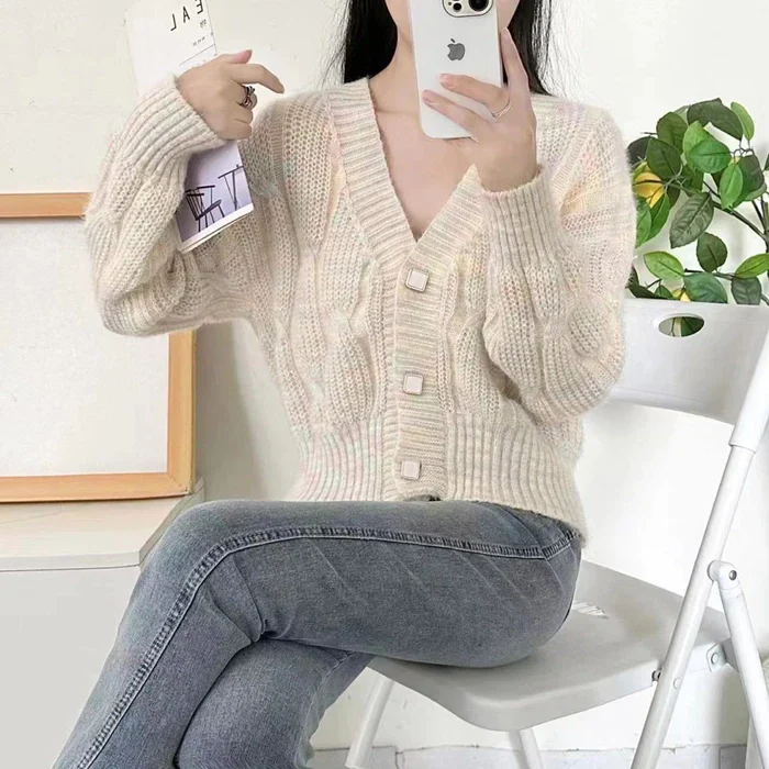 Asken Cardigan - Image 5