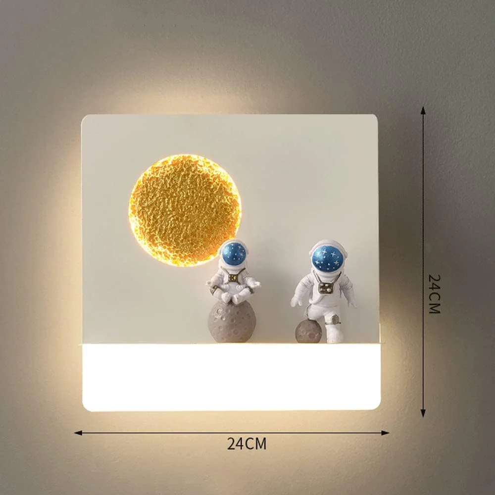 Astronaut Wall Lamp - Image 4