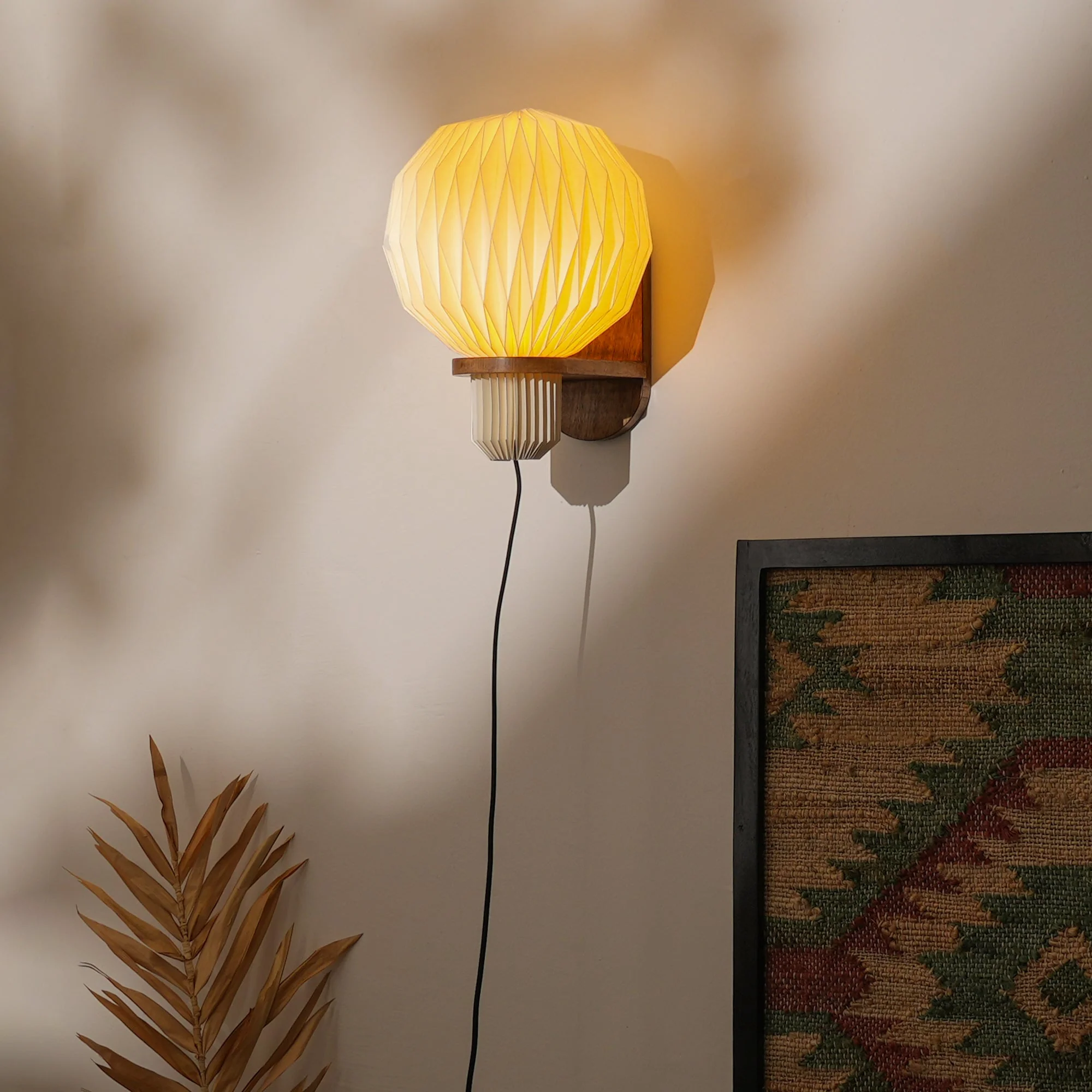 Aura Pleat Sconce Wall Lamp - Image 8