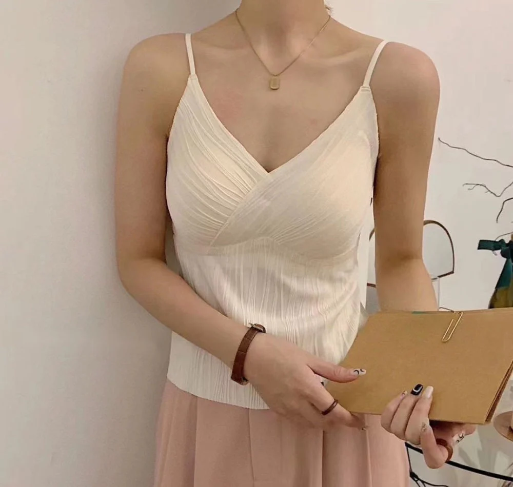 Ava Crimped Padded Top - Image 3