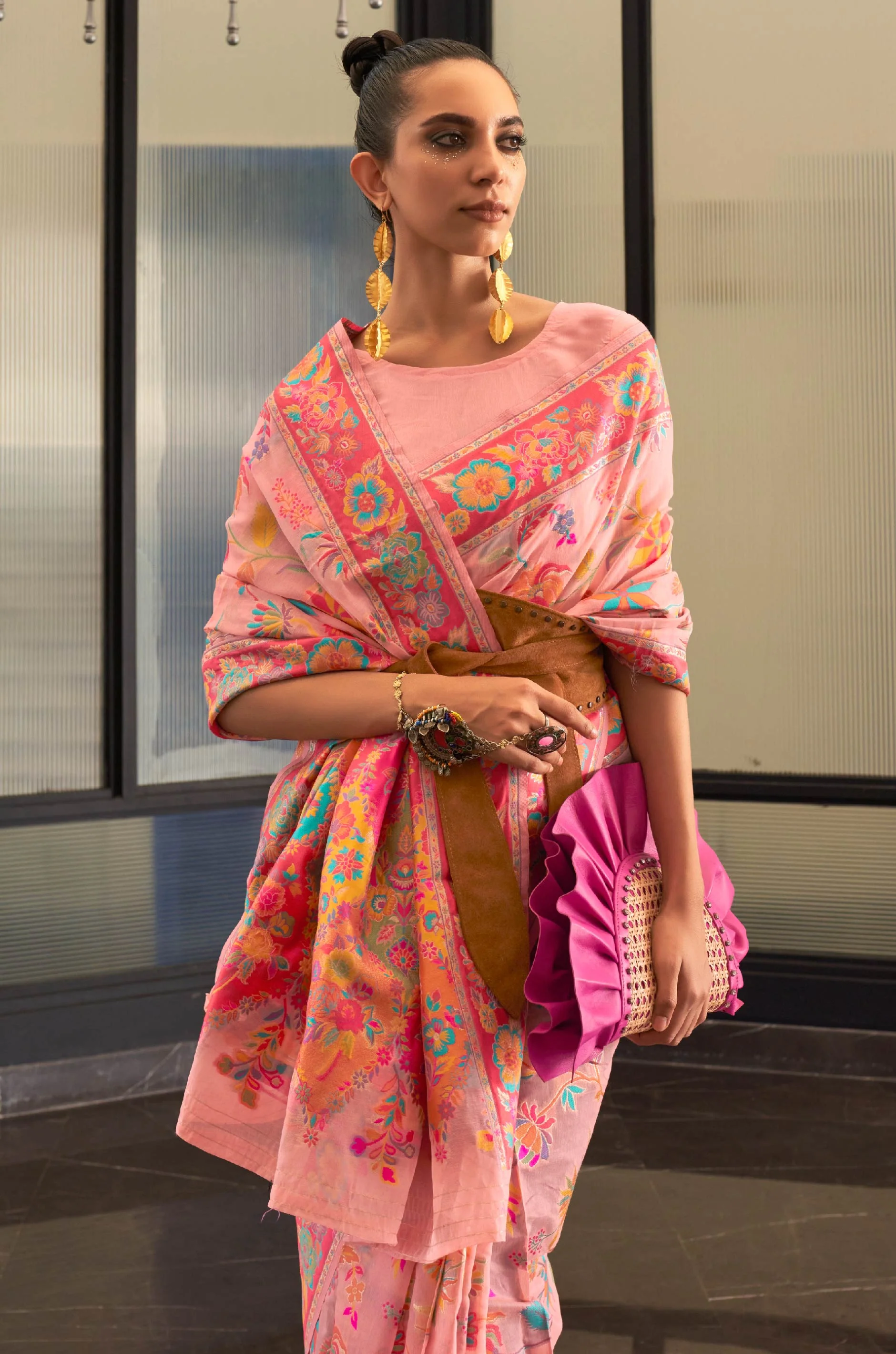 Baby Pink Floral Woven Silk Saree - Image 5