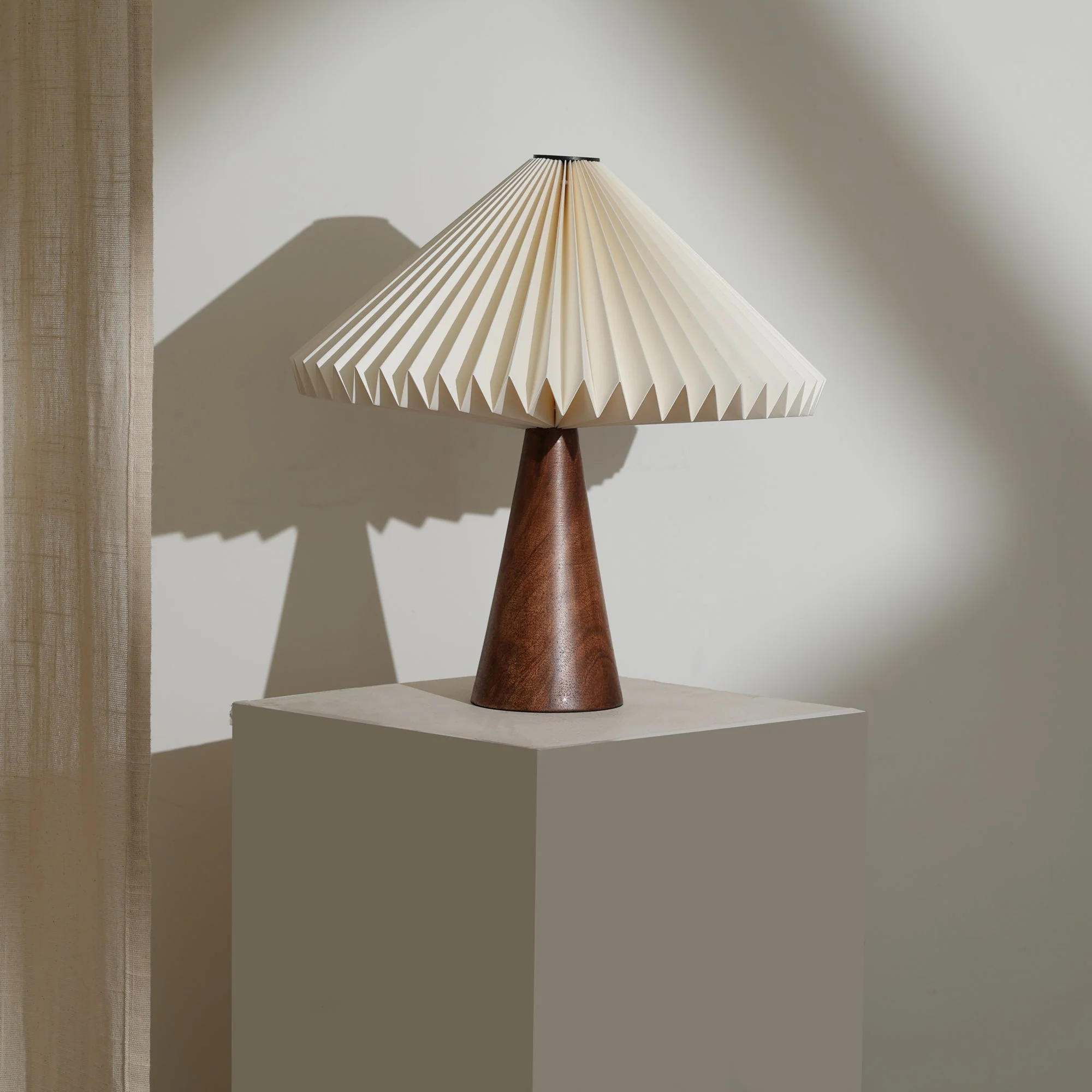 Ballet Table Lamp - Scandiavian Design, Paper Origami, Wooden Based - Image 2