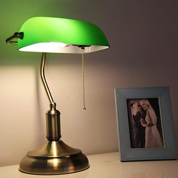 Banker Green Shade metal Table lamp - Image 2