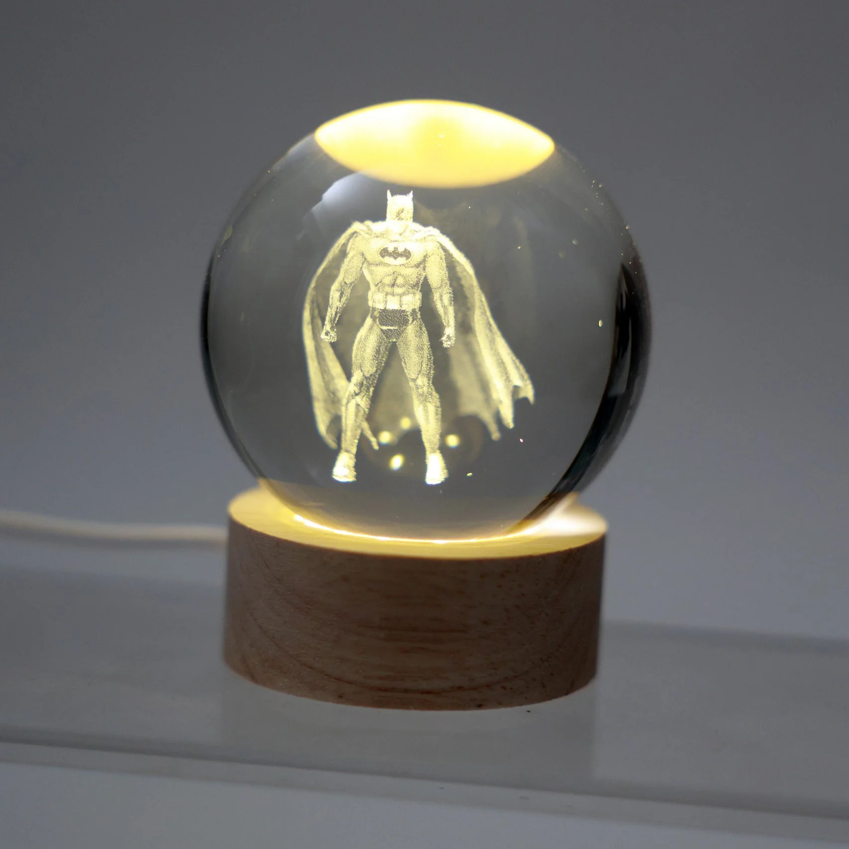 Batman - Crystal Ball Lamp - Image 2