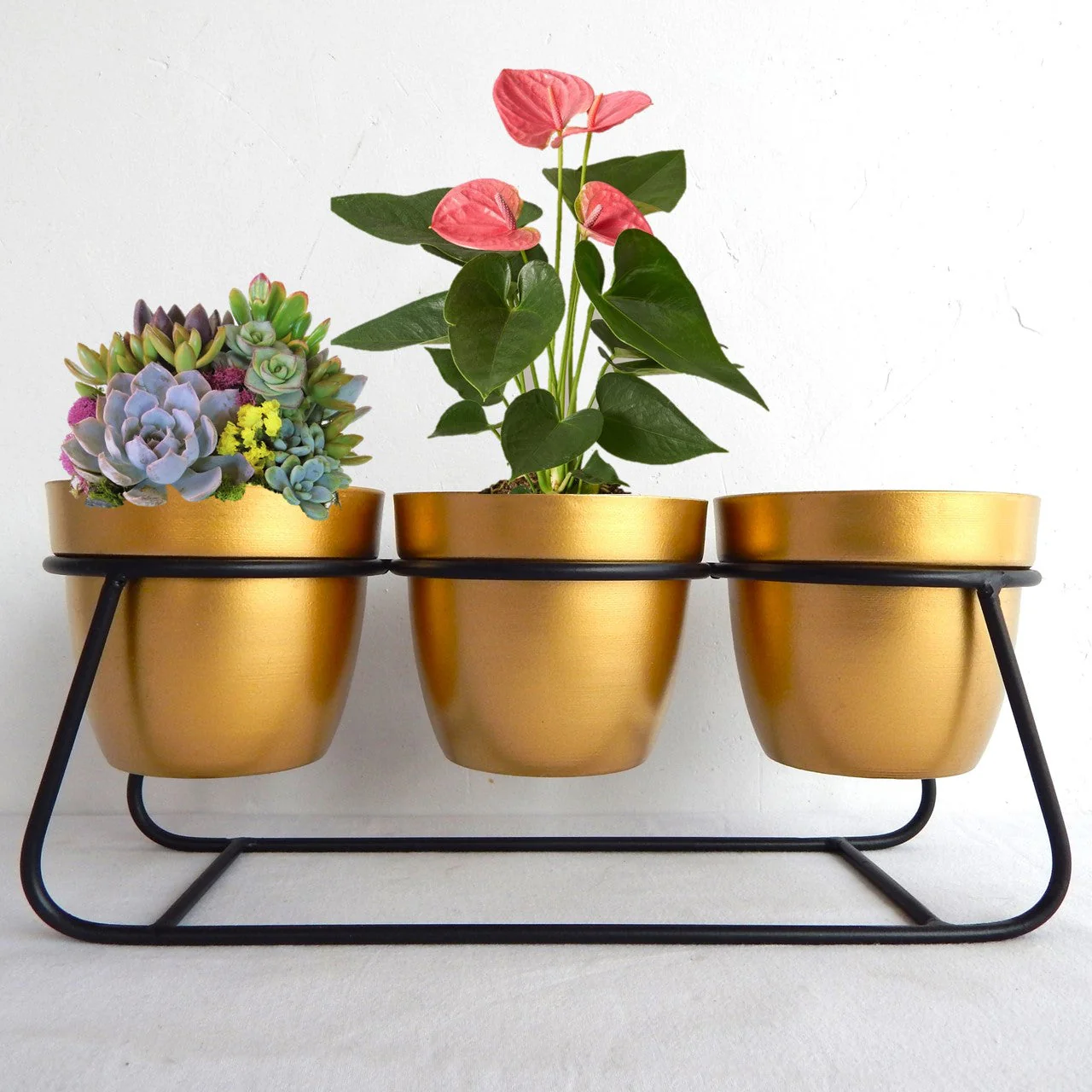 Bella Gold Metal Pot with Stand - Image 2