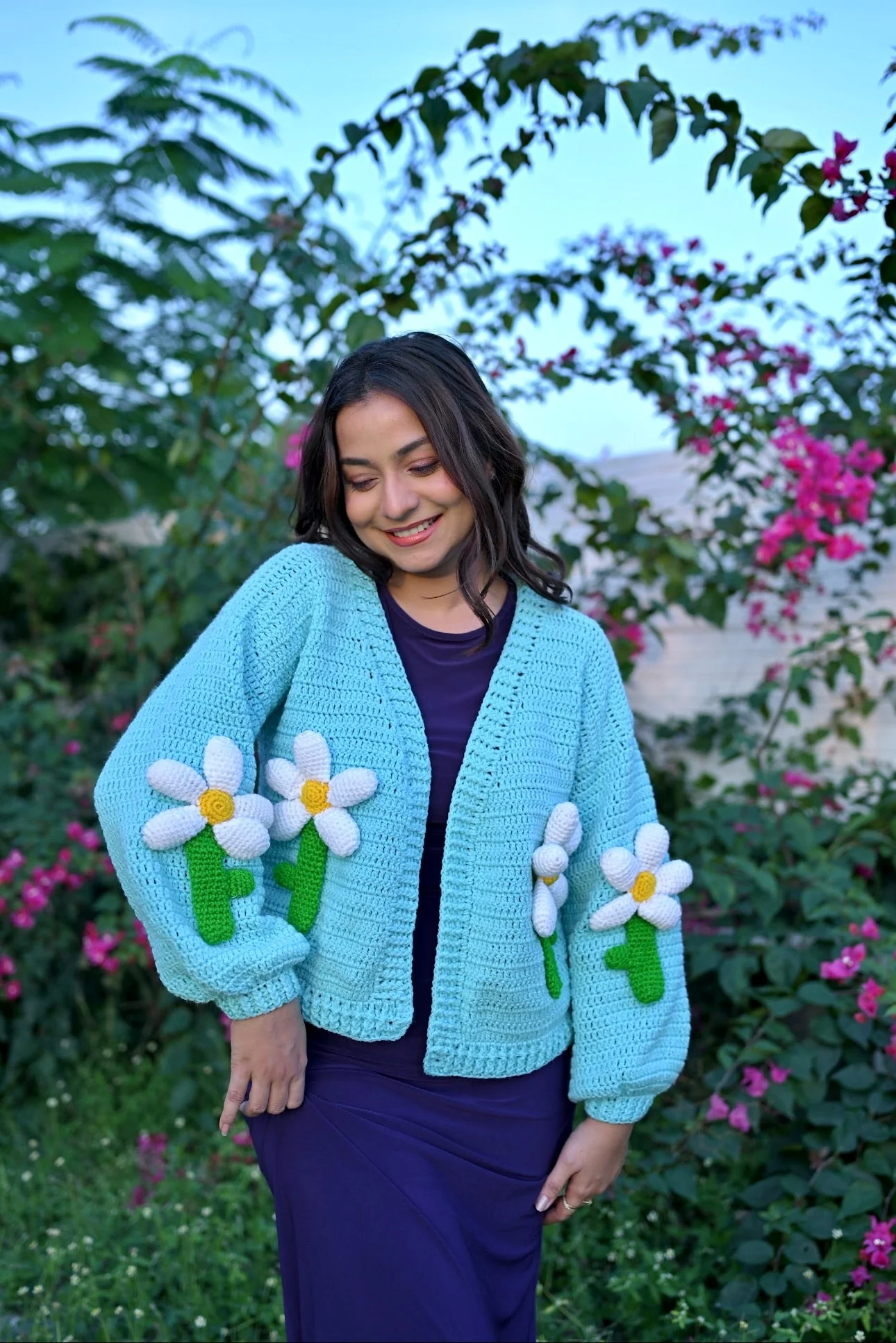 Big Daisy Flower Cardigan - Image 4
