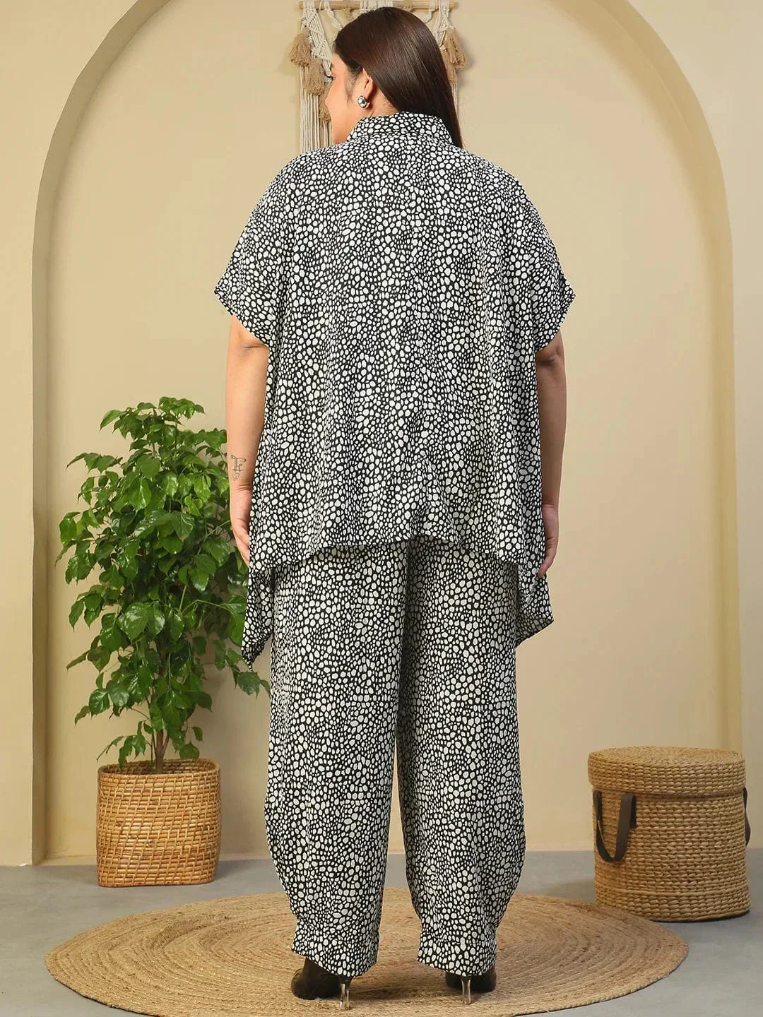 Black Animal Print Tunic & Trouser Plus Size Women Co-Ord Set - Image 5
