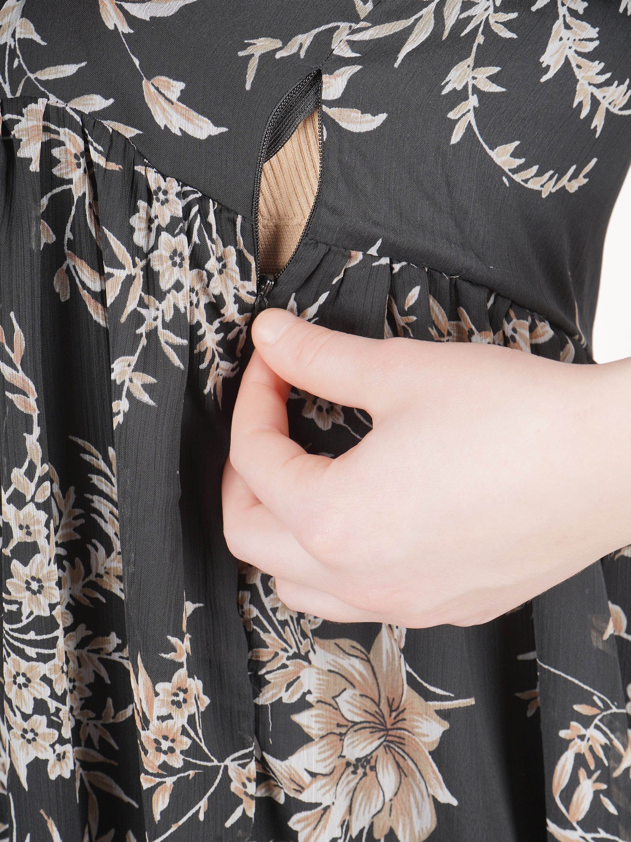 Black Chiffon Maternity dress - Image 7