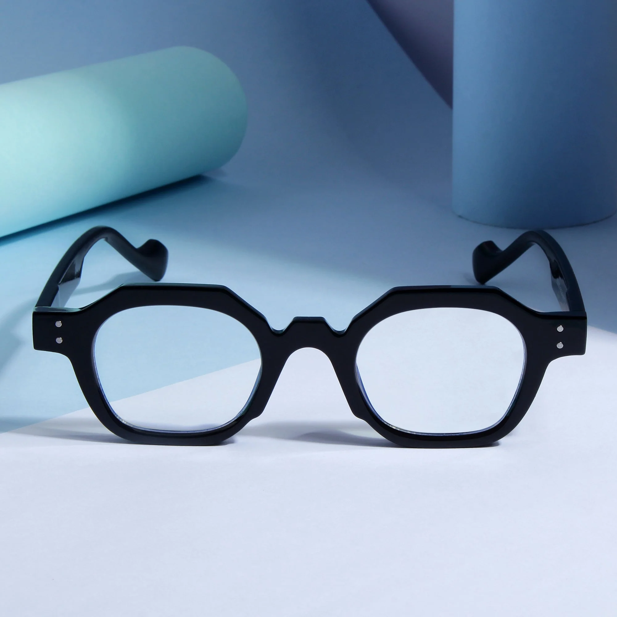 Black Clear SZ 2002 Round Sunglasses - Image 3