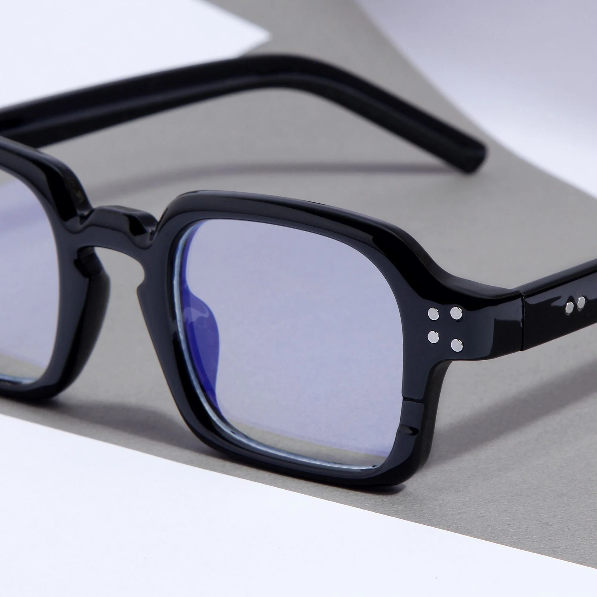 Black Clear SZ 2005 Square Sunglasses - Image 2