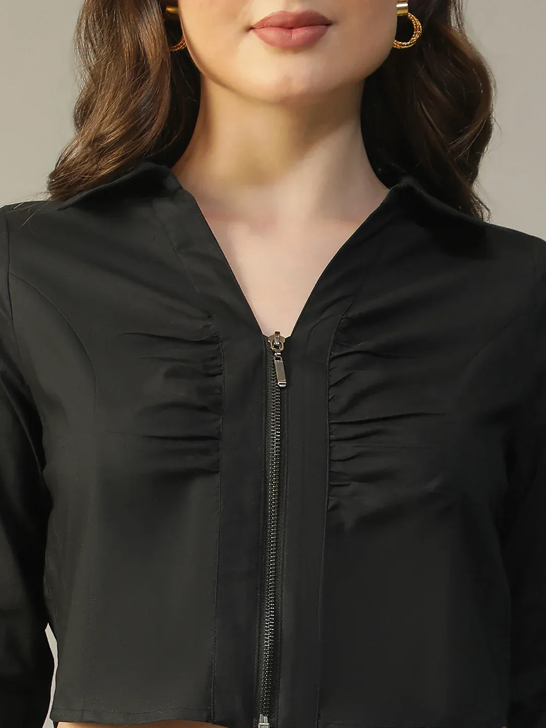 Black Cotton Women’s Crop Top with Collar & Zip Front - Image 2