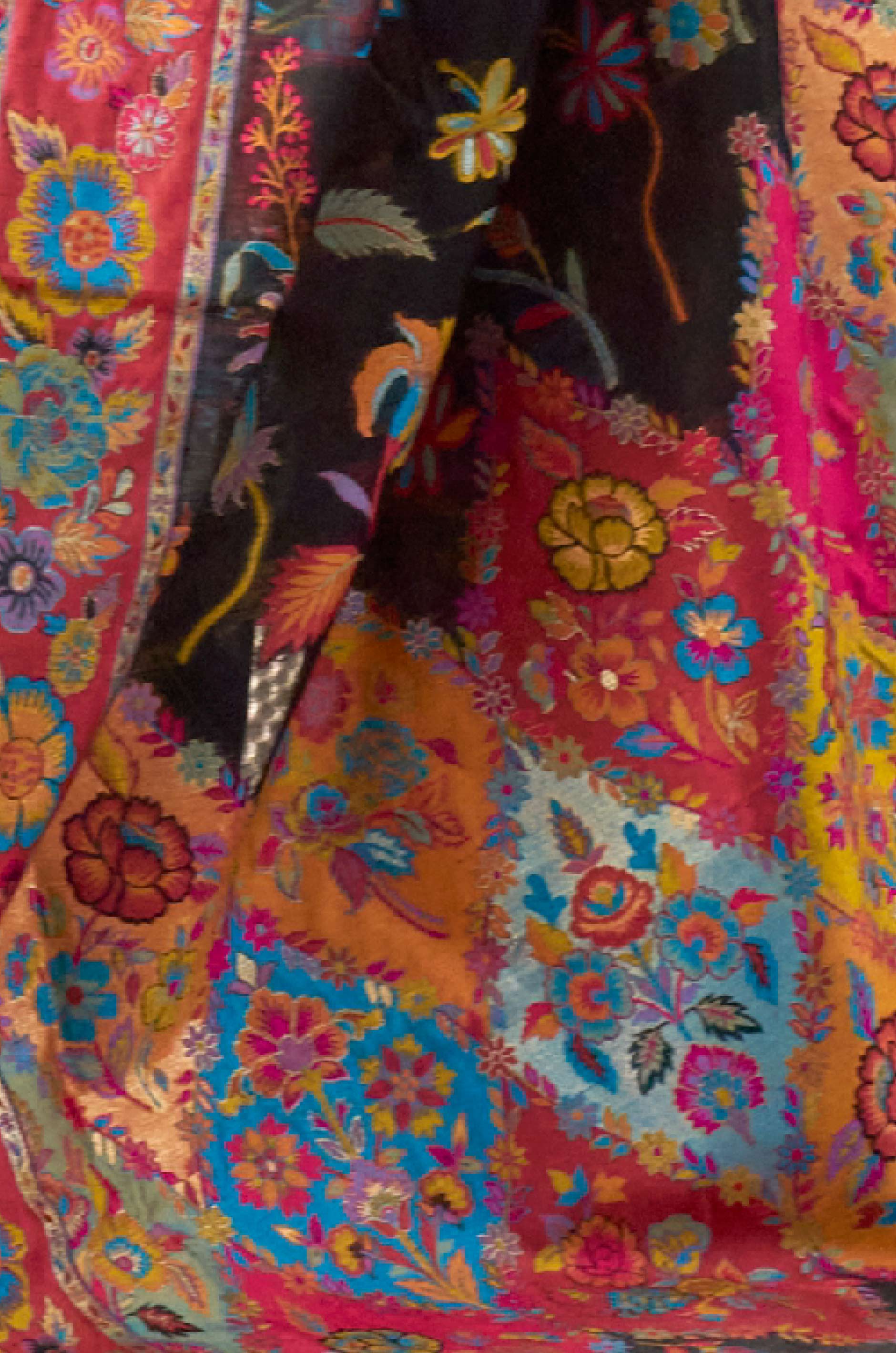 Black Floral Woven Silk Saree - Image 2