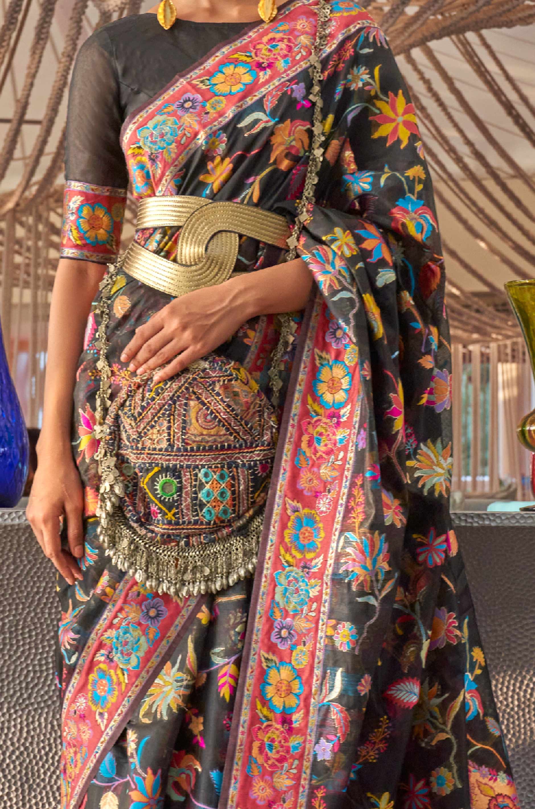 Black Floral Woven Silk Saree - Image 3