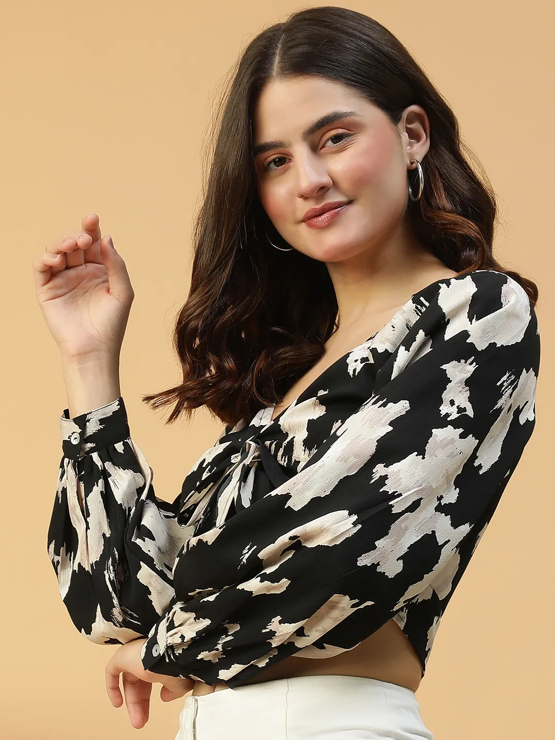 Black Printed Tie-knotted long Sleeve Crop Women Top - Image 3