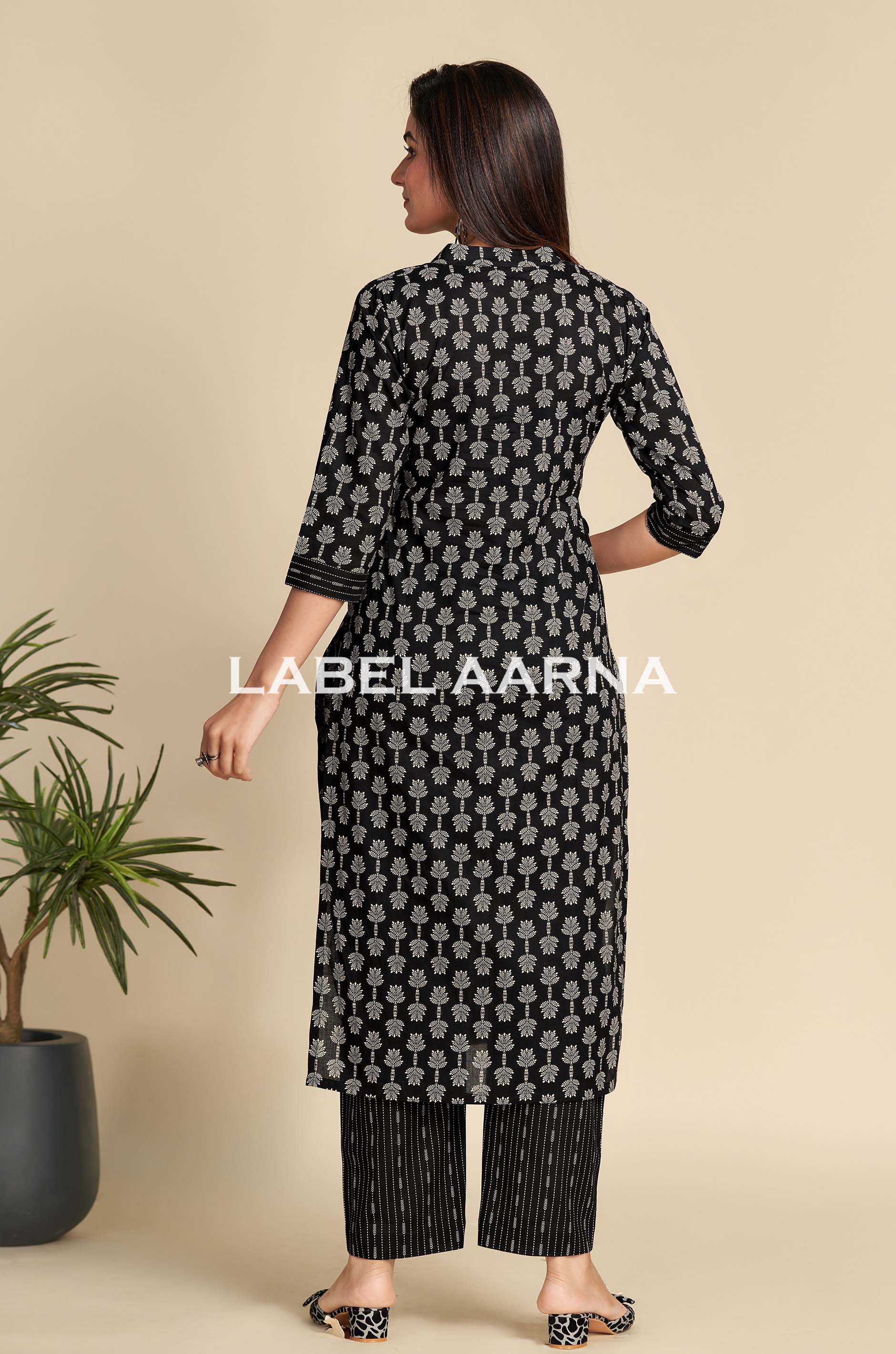 Black Pure Cotton Printed Kurta Set - Image 3