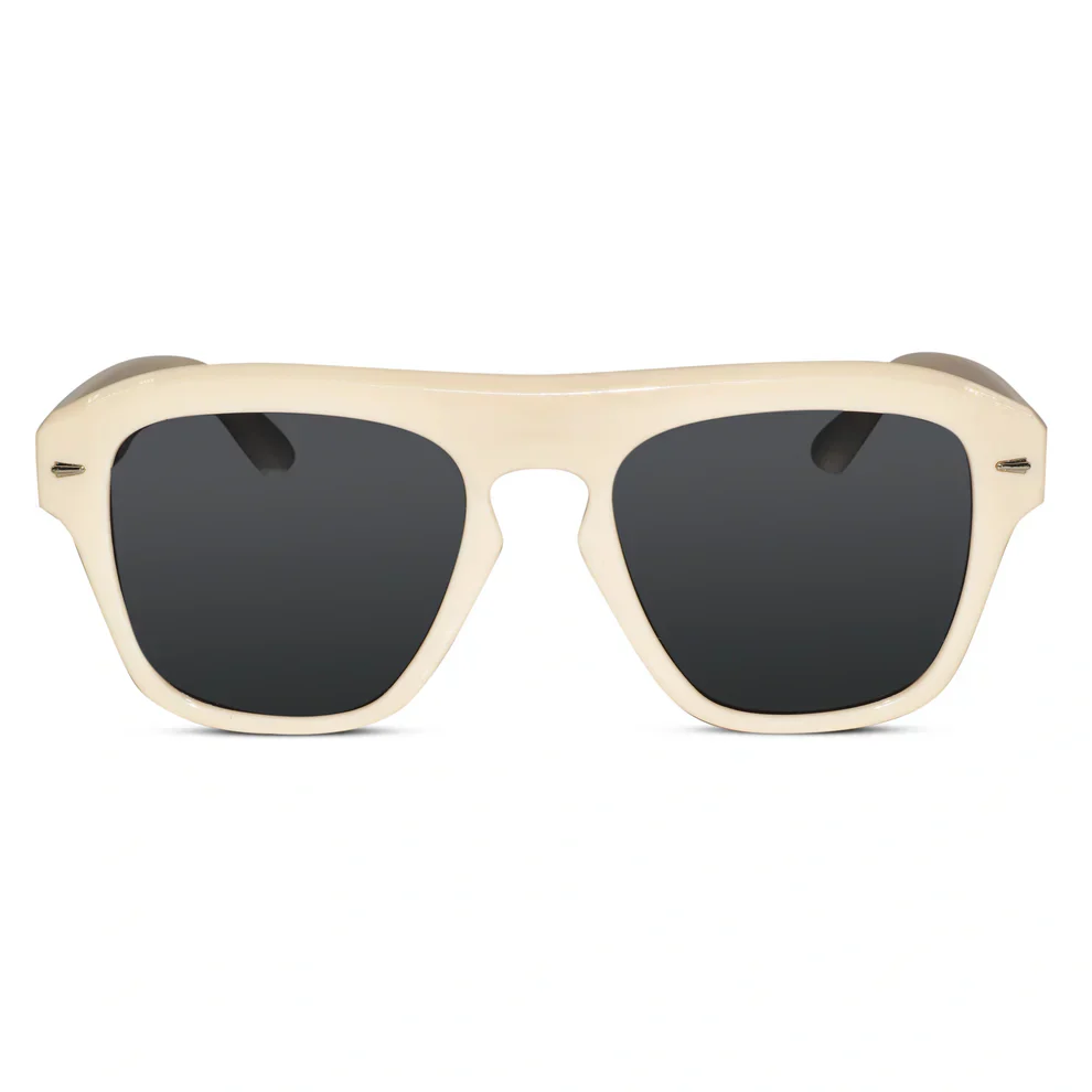 Black Rectangular Sunglasses For Men & Women - Image 5