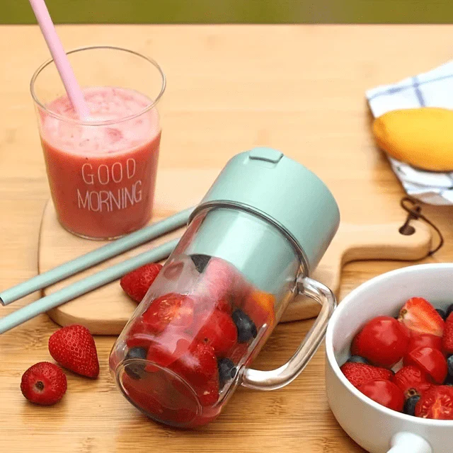 Blendy: Mason Jar Portable Smoothie Blender & Juicer USB Rechargeable with Handle, Straw & Easy-Cleaning - Image 9