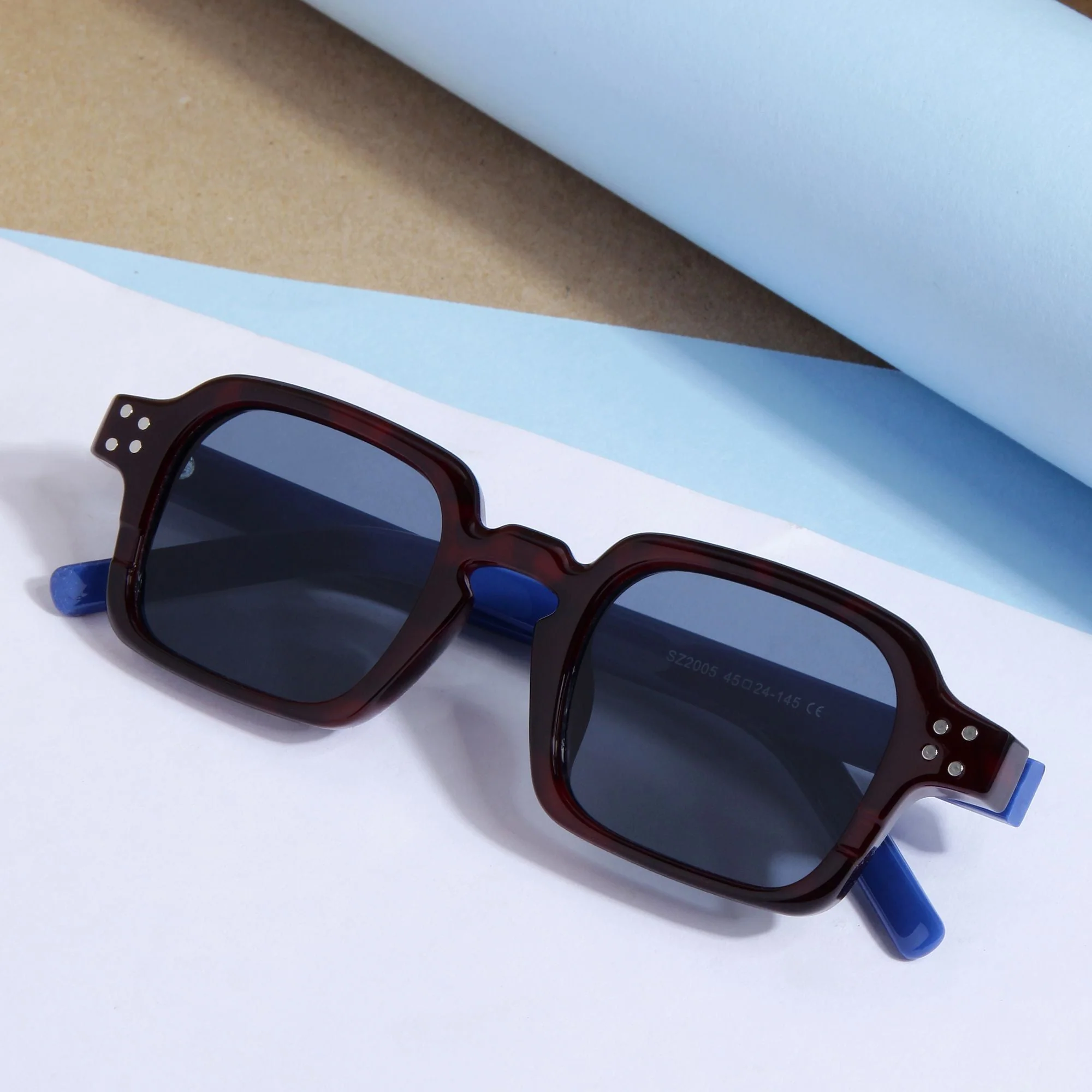 Blue Brown Black SZ 2005 Square Sunglasses - Image 4