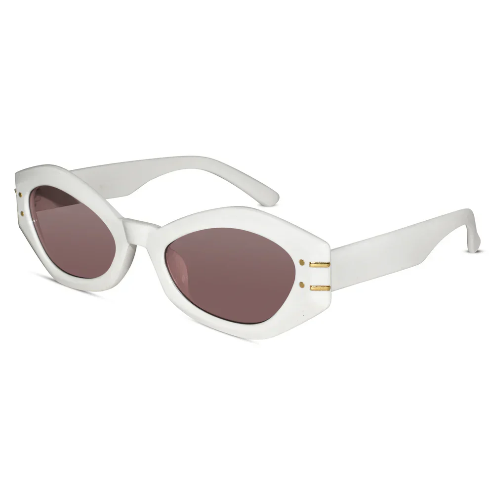 Bold Cat eye Red Sunglasses For Women - Image 7