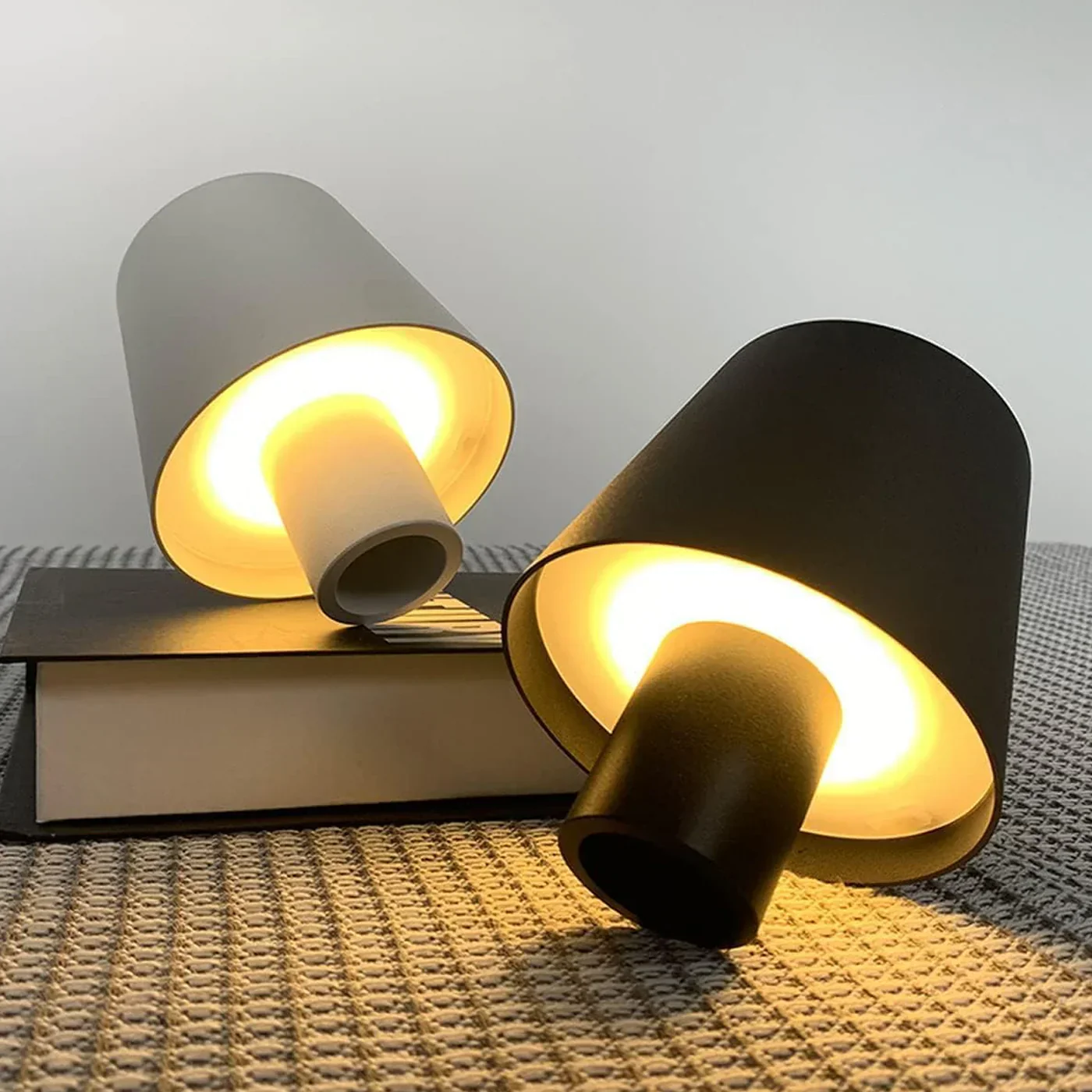 Boozify: Wine Bottle Topper LED Lamp USB-C Rechargeable with 3 Colour Adjustable Brightness & Touch Control - Image 2