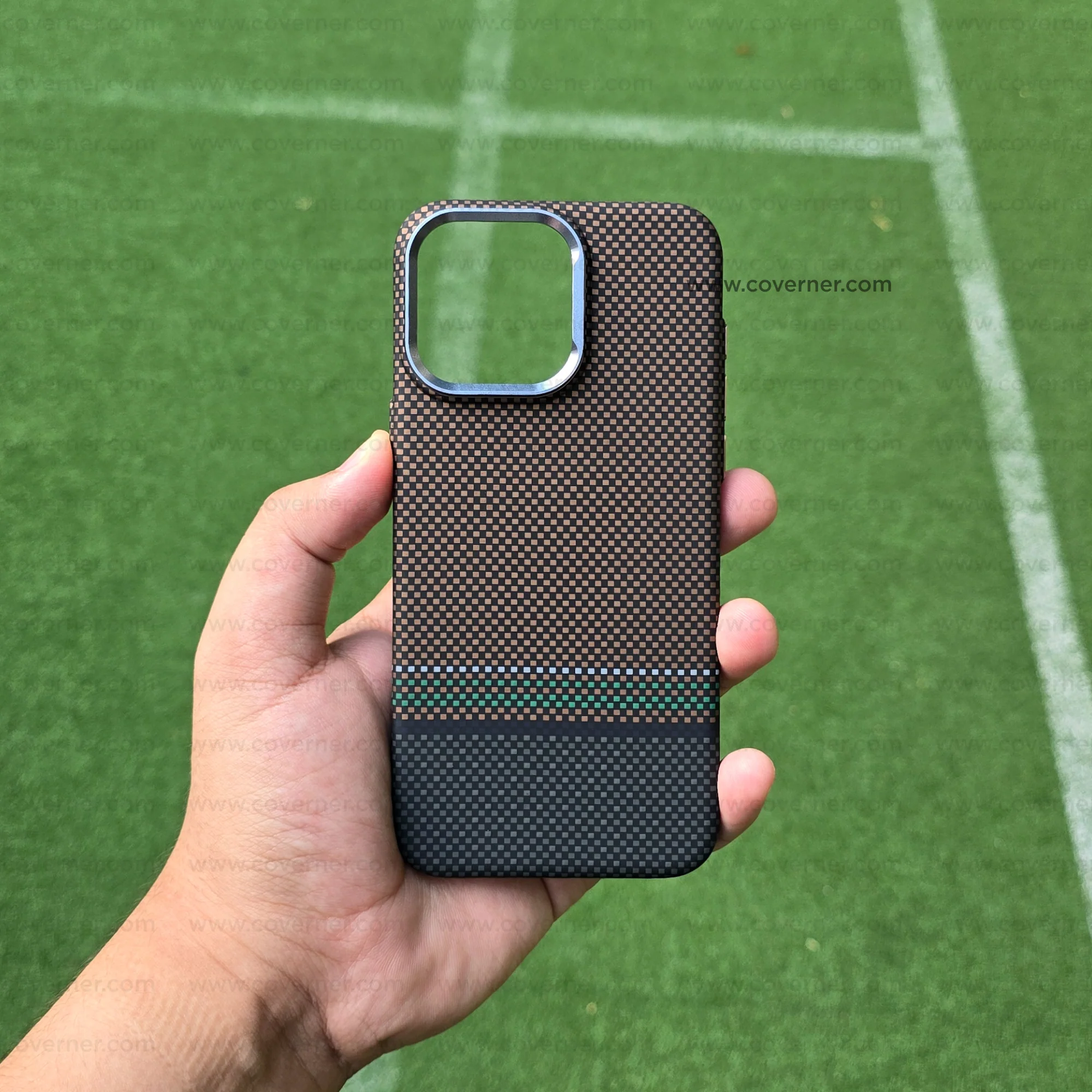 CarbonEdge Pro – Premium Carbon Fiber Texture MagSafe Case by Coverner India - Image 2