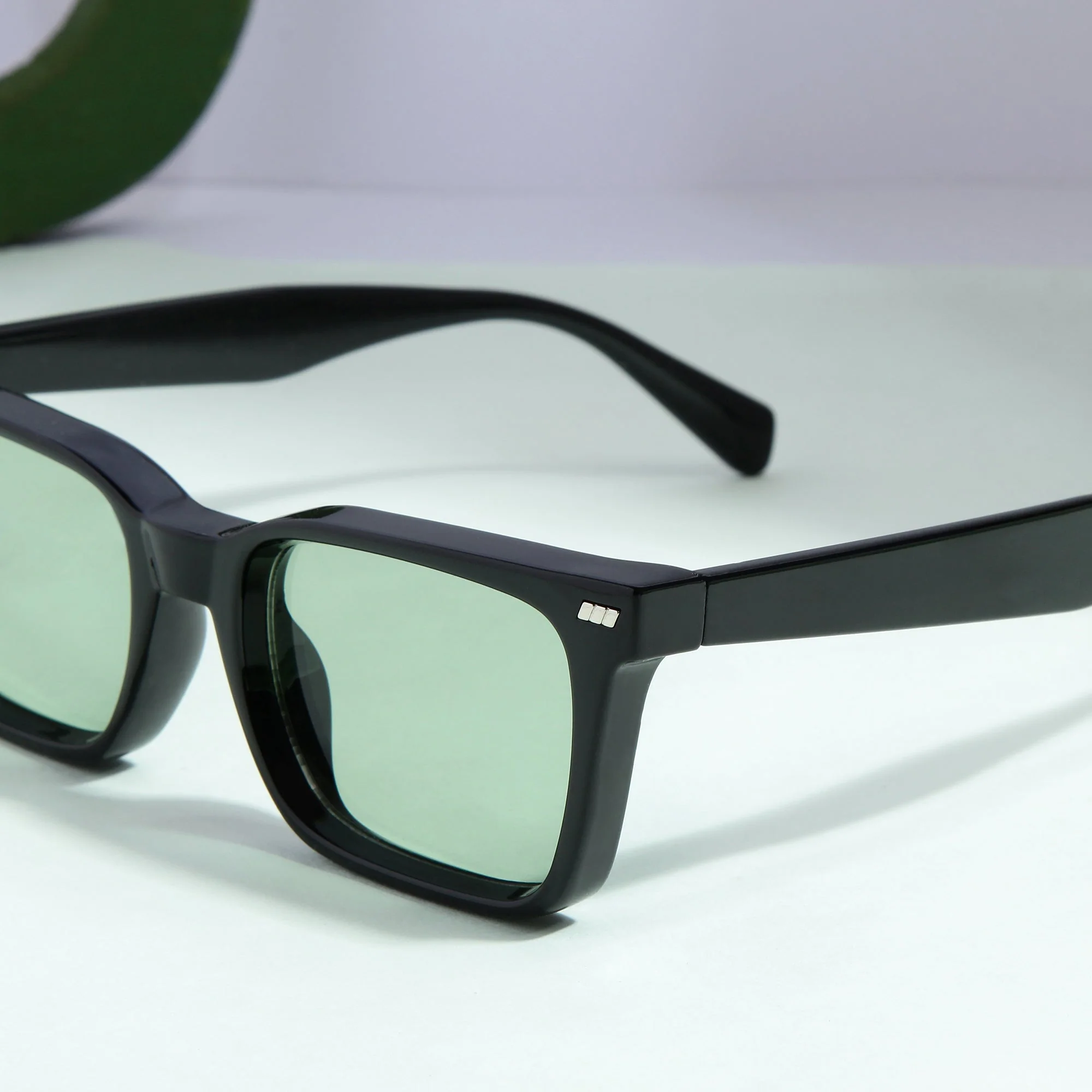 Castels Black Green Rectangle Sunglasses - Image 2