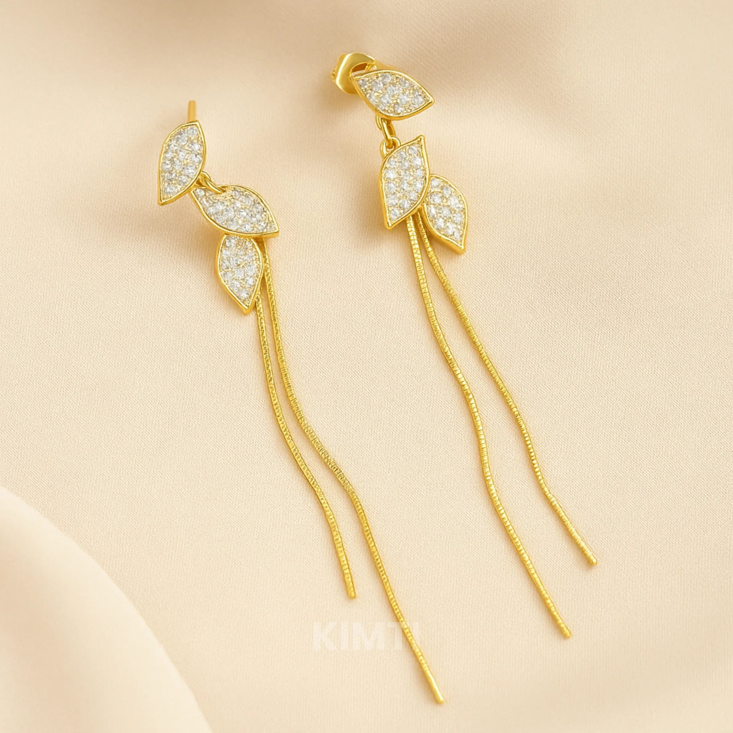 Chic Corporate Manager Dangler Earring