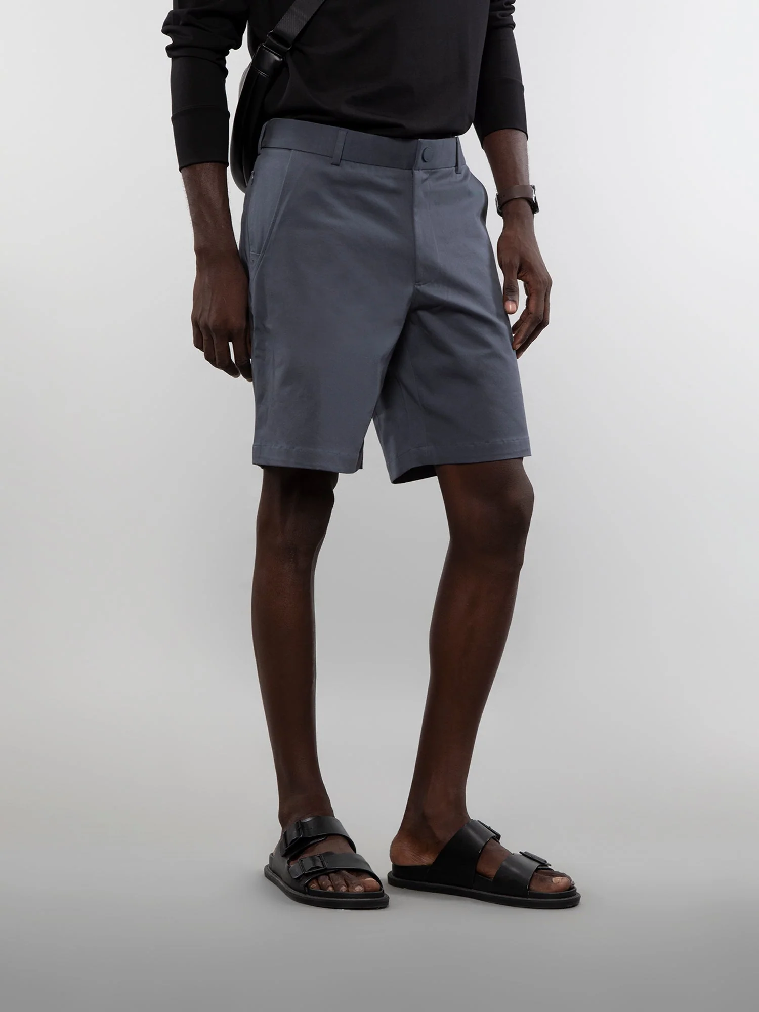 Chino shorts - Image 2