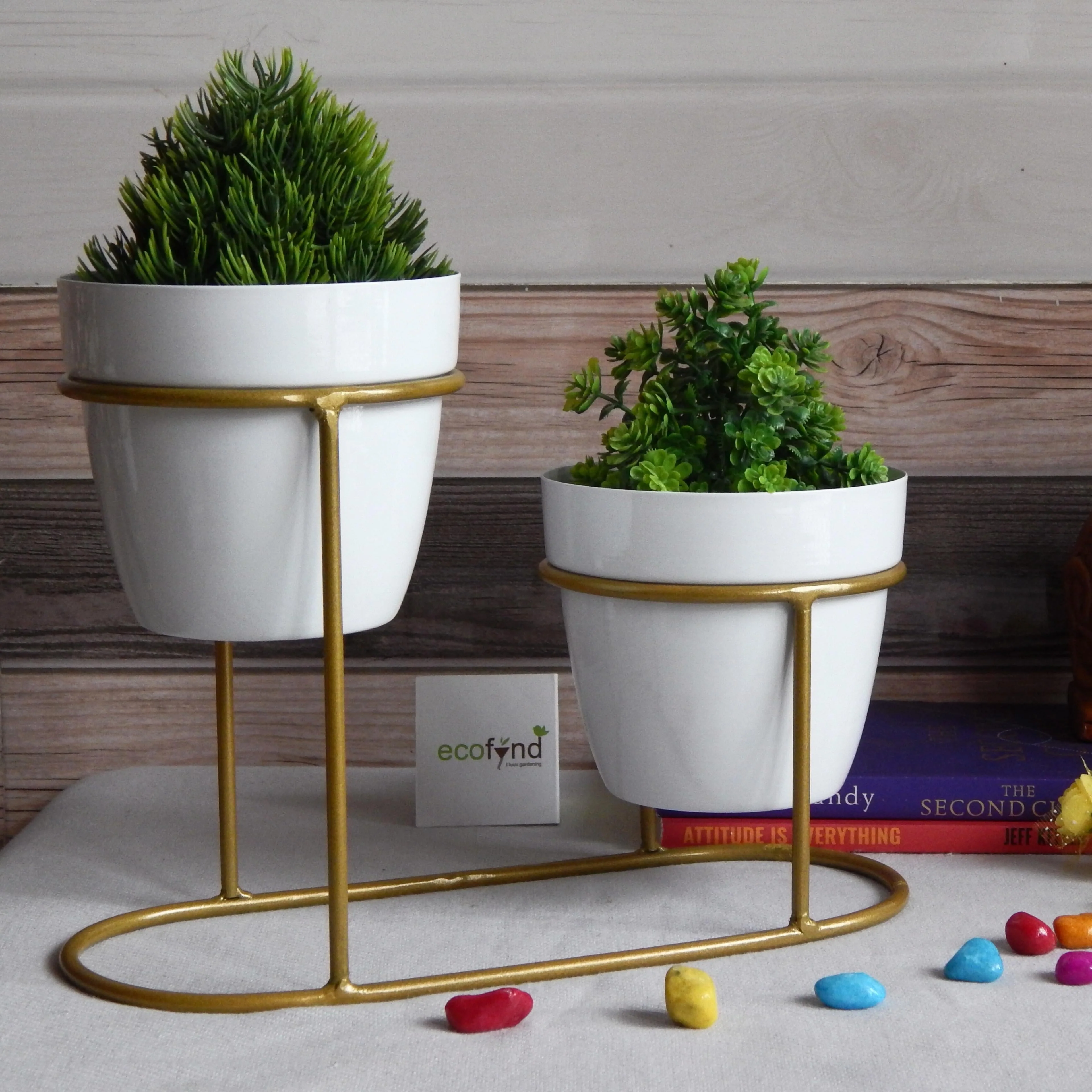 Chloe White Metal Pot with Stand - Image 3