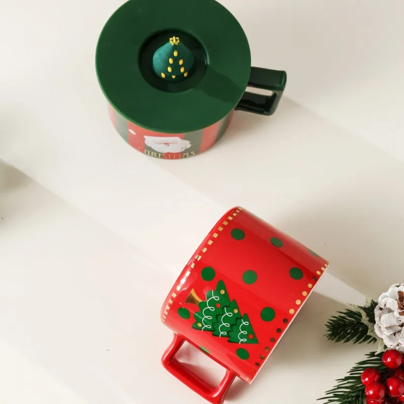 Christmas Ceramic Mug Set with 3D Lid – 300ml Festive Mug with Silicone Lid - RED - Image 4
