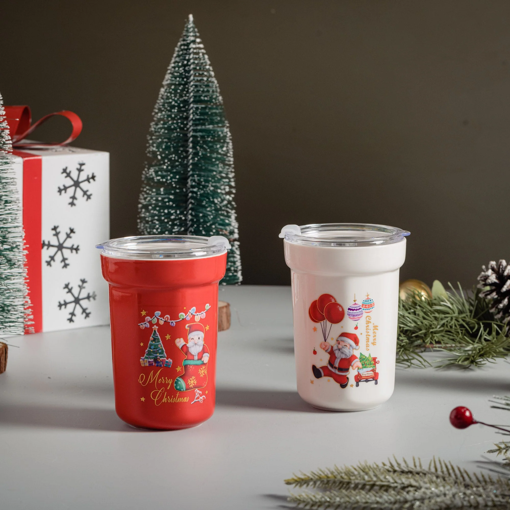 Christmas ceramic sipper with glass straw - Image 8