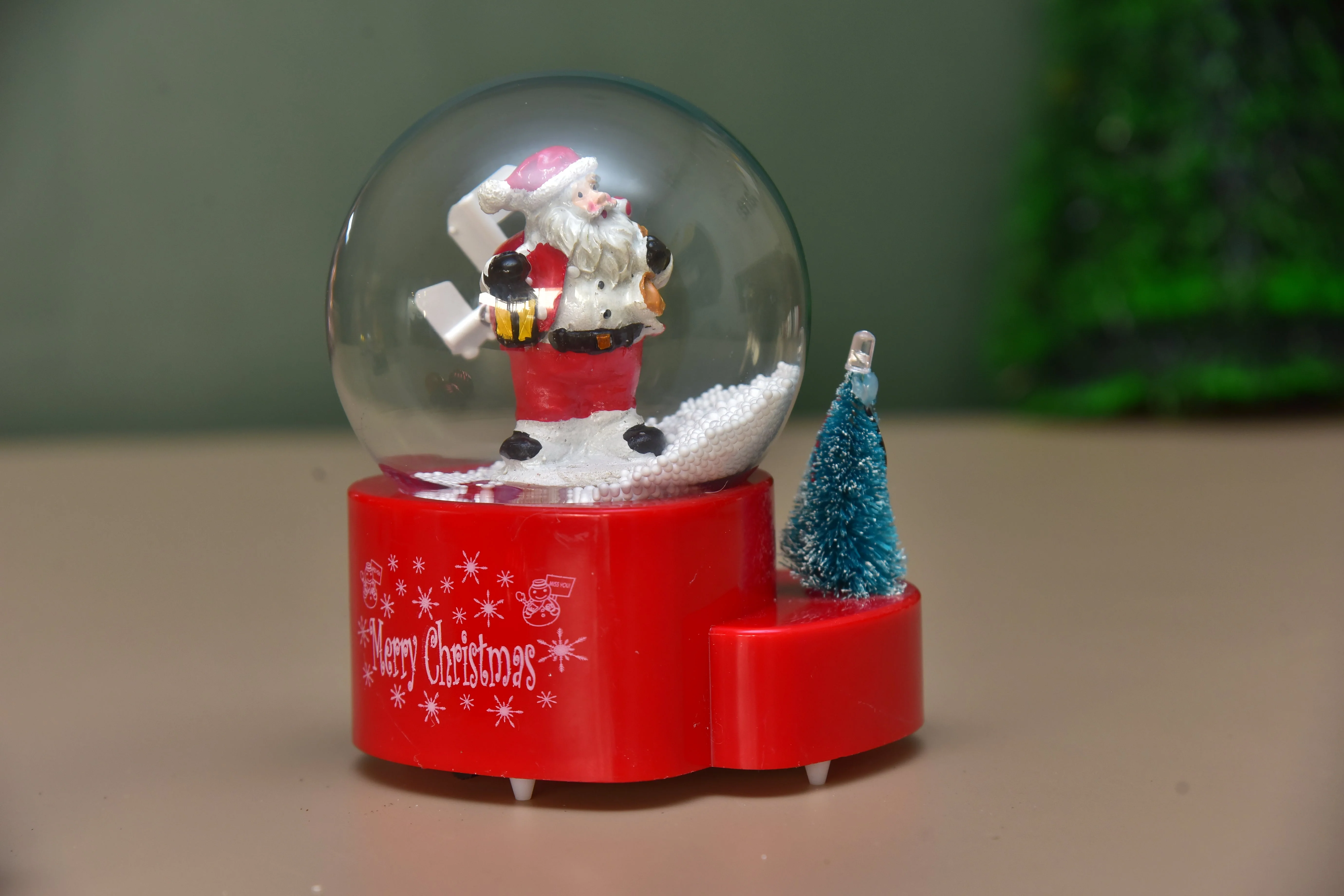Christmas Snow Globe Musical Light Tabletop Xmas decorations