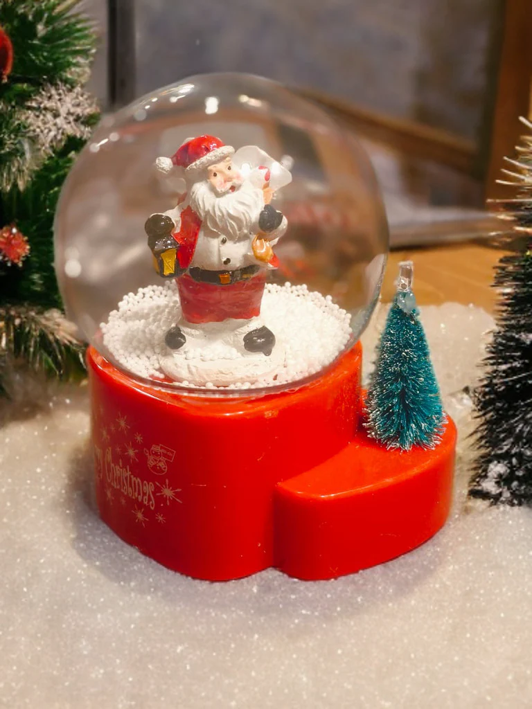 Christmas Snow Globe Musical Light Tabletop Xmas decorations - Image 5