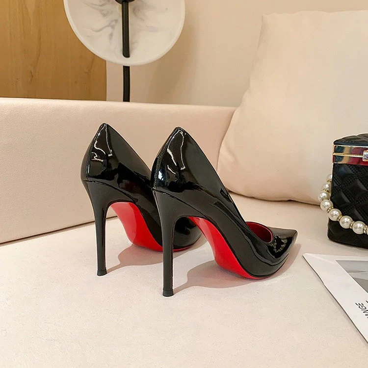 Classic Louboutin Red Sole Pumps - Image 5