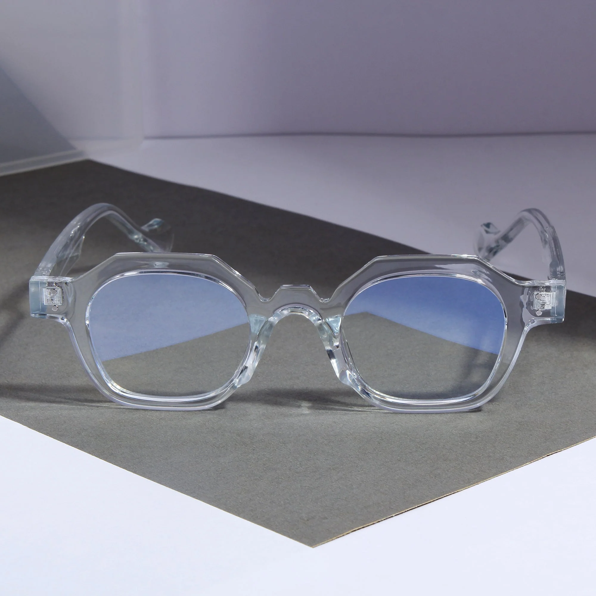 Clear SZ 2002 Round Sunglasses - Image 3
