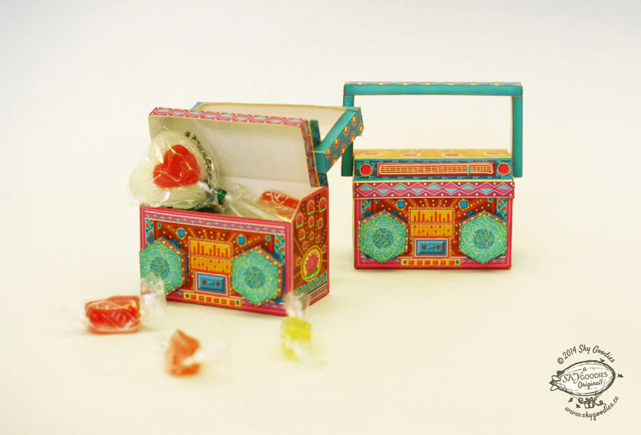 Colourful Mini Boombox DIY Paper Craft Kit - Image 2