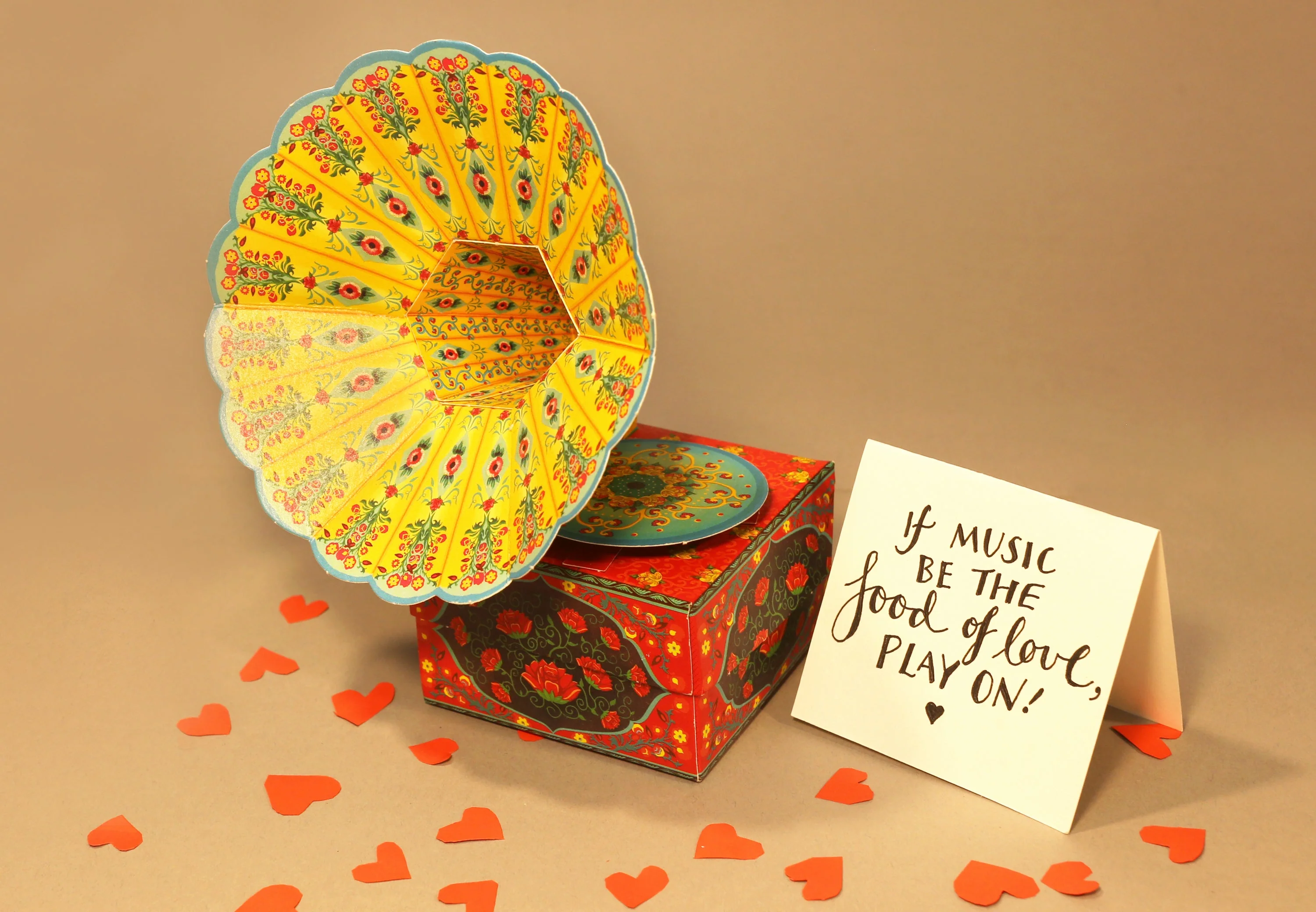 Colourful Mini Gramophone Box DIY Paper Craft Kit - Image 9